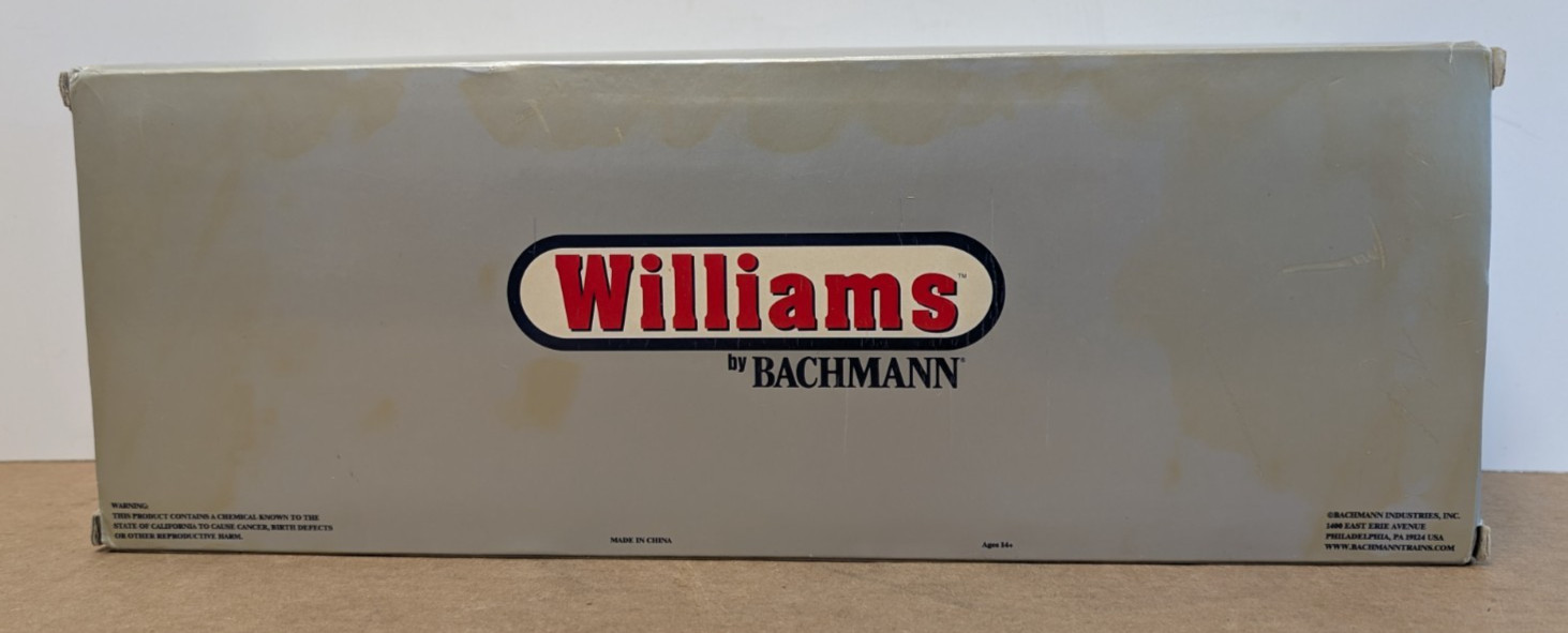 Williams 21431 O Gauge Great Northern GP-9 Powered Locomotive – NEW IN BOX!