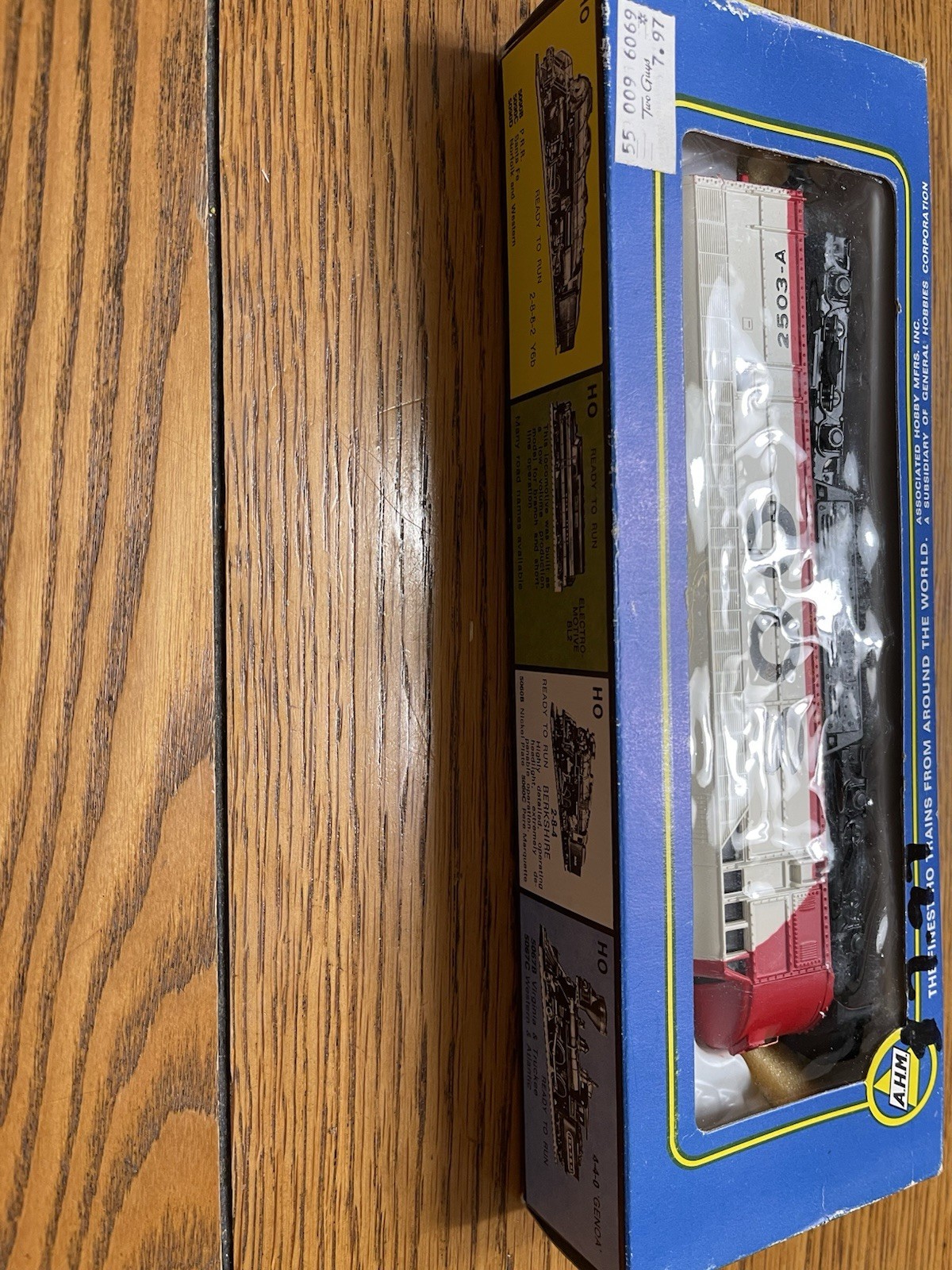 AHM HO SOO Line Locomotive #2503-A – Railroad Train Loco 5024 W SOO Free Ship