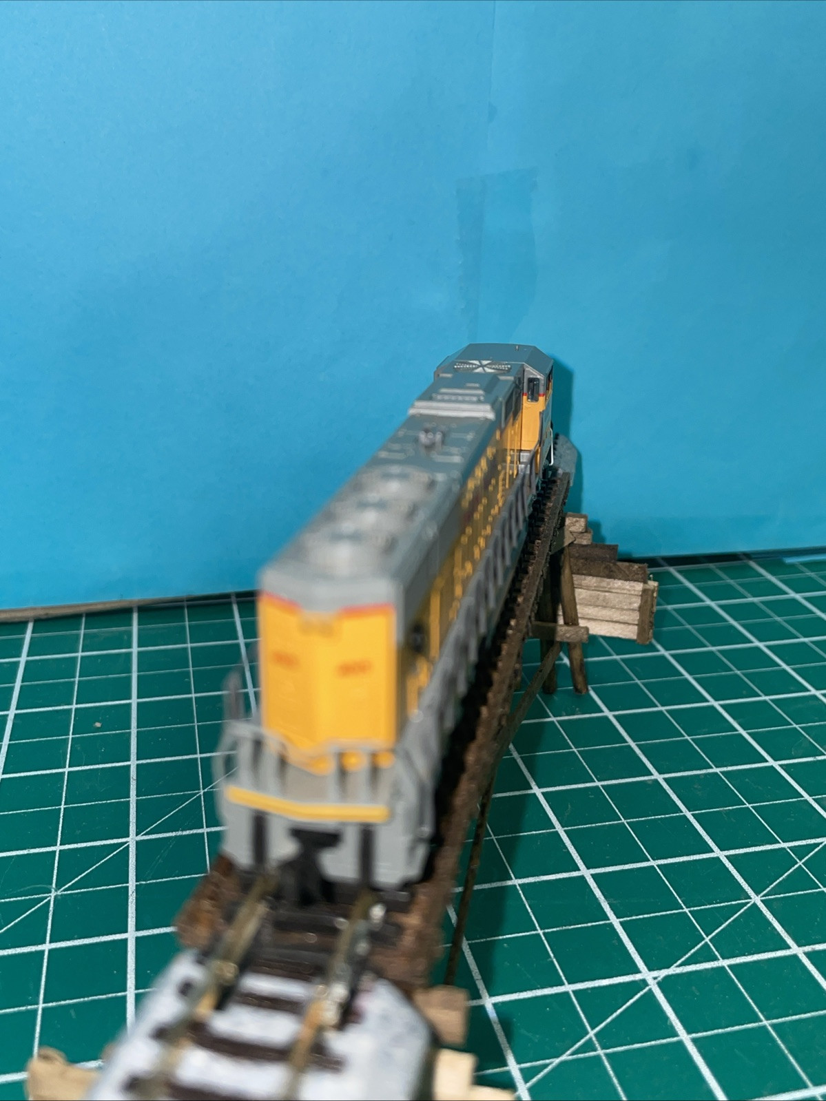 New! N-Scale Kato 176-4015-S EMD SD/70M W/ LokSound UP Excursion #4015 $ 335.00