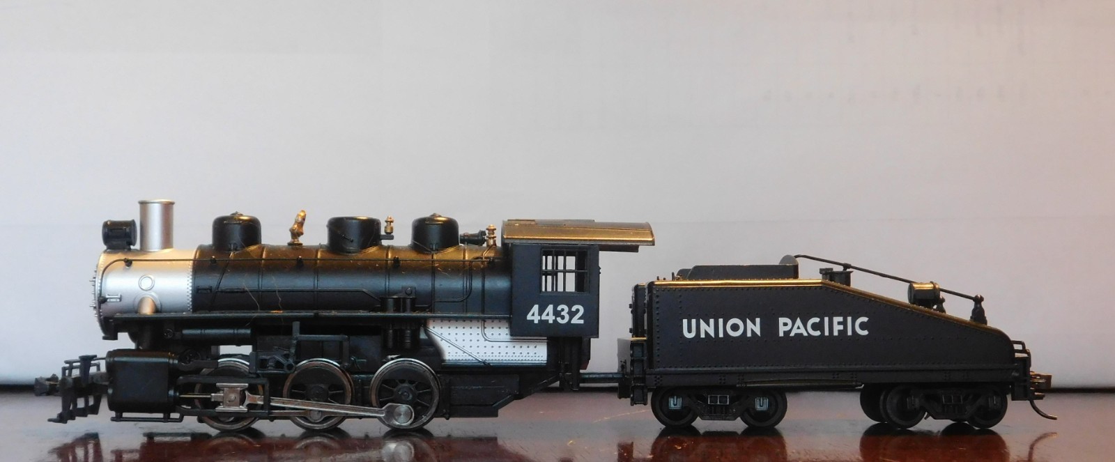 Bachmann 0-6-0 steam Tender-locomotive ~ Union Pacific ~ Rd# 4432 – HO RTR