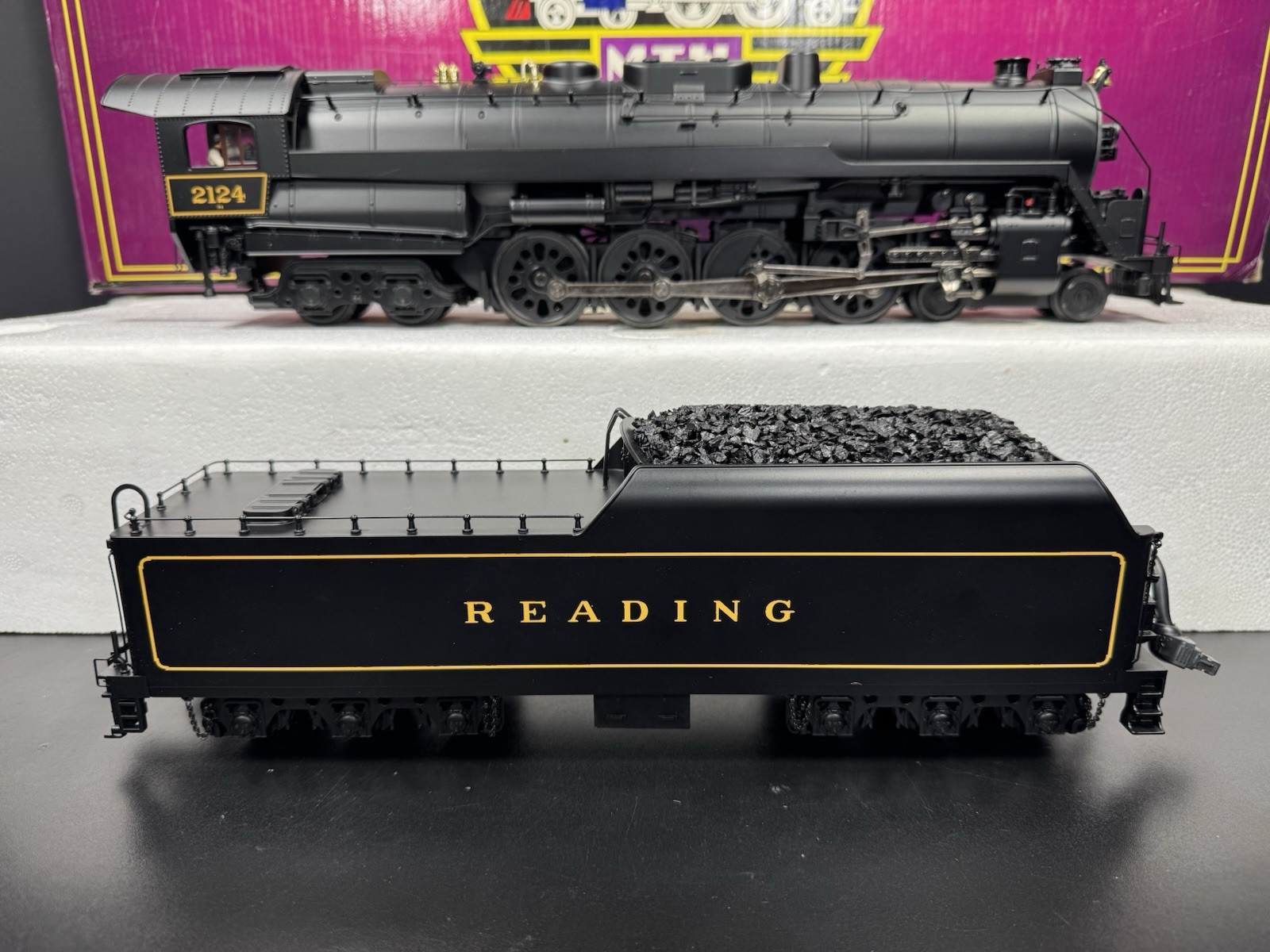 MTH 20-3130-1 Reading 4-8-4 T-1 steam engine #2124 PS2 BCR LNIB