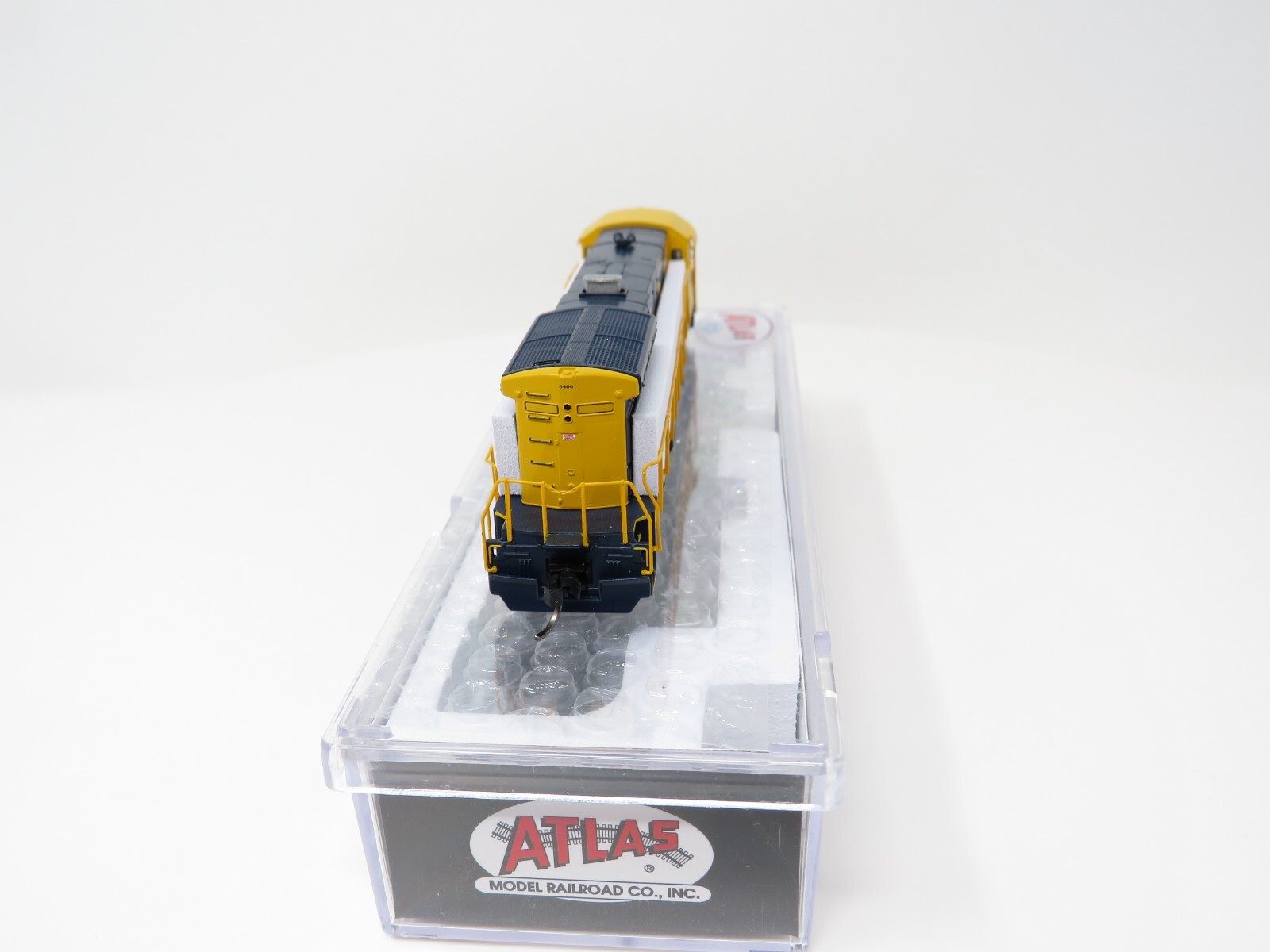 Atlas N 40005459 DCC ESU LokSound Santa Fe Warbonnet GE B23-7 Diesel Locomotive