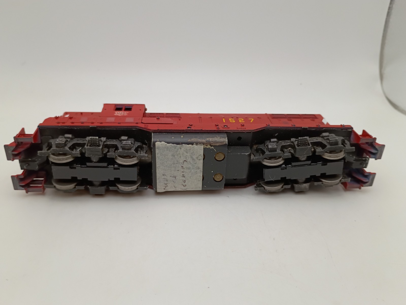 Athearn Blue Box GP9 MKT Red #1527