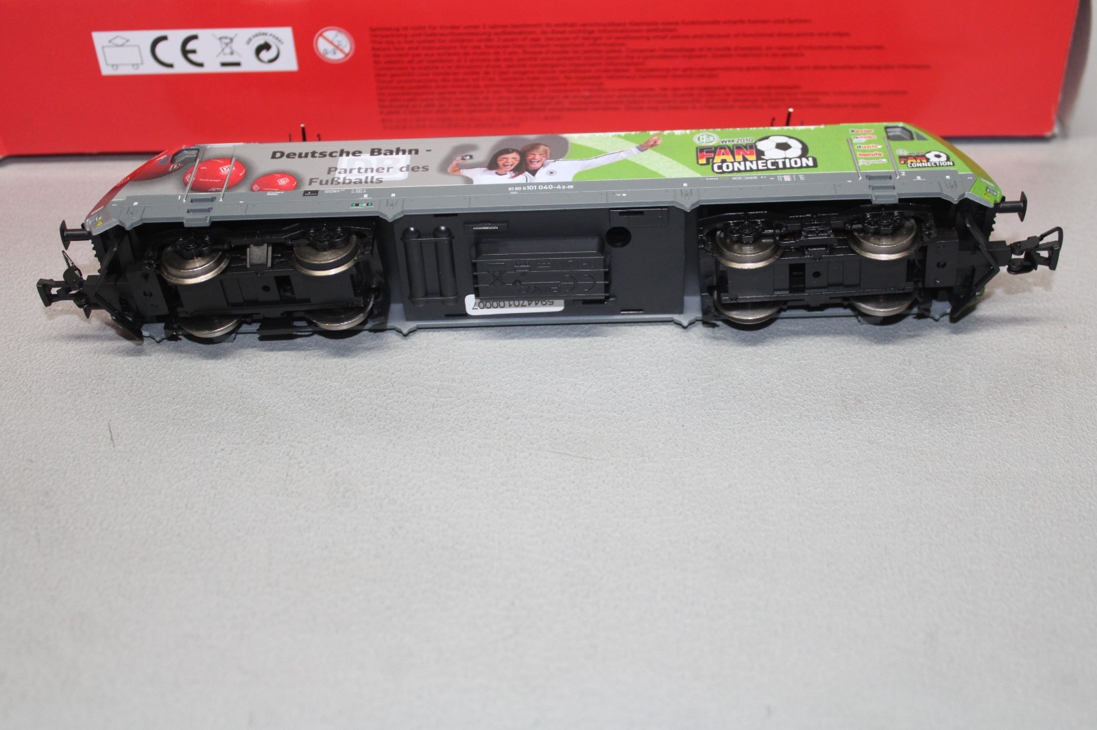 PIKO 59447 Electric Locomotive BR 101 040-4 Deutsche Bahn Football WM 2010 H0