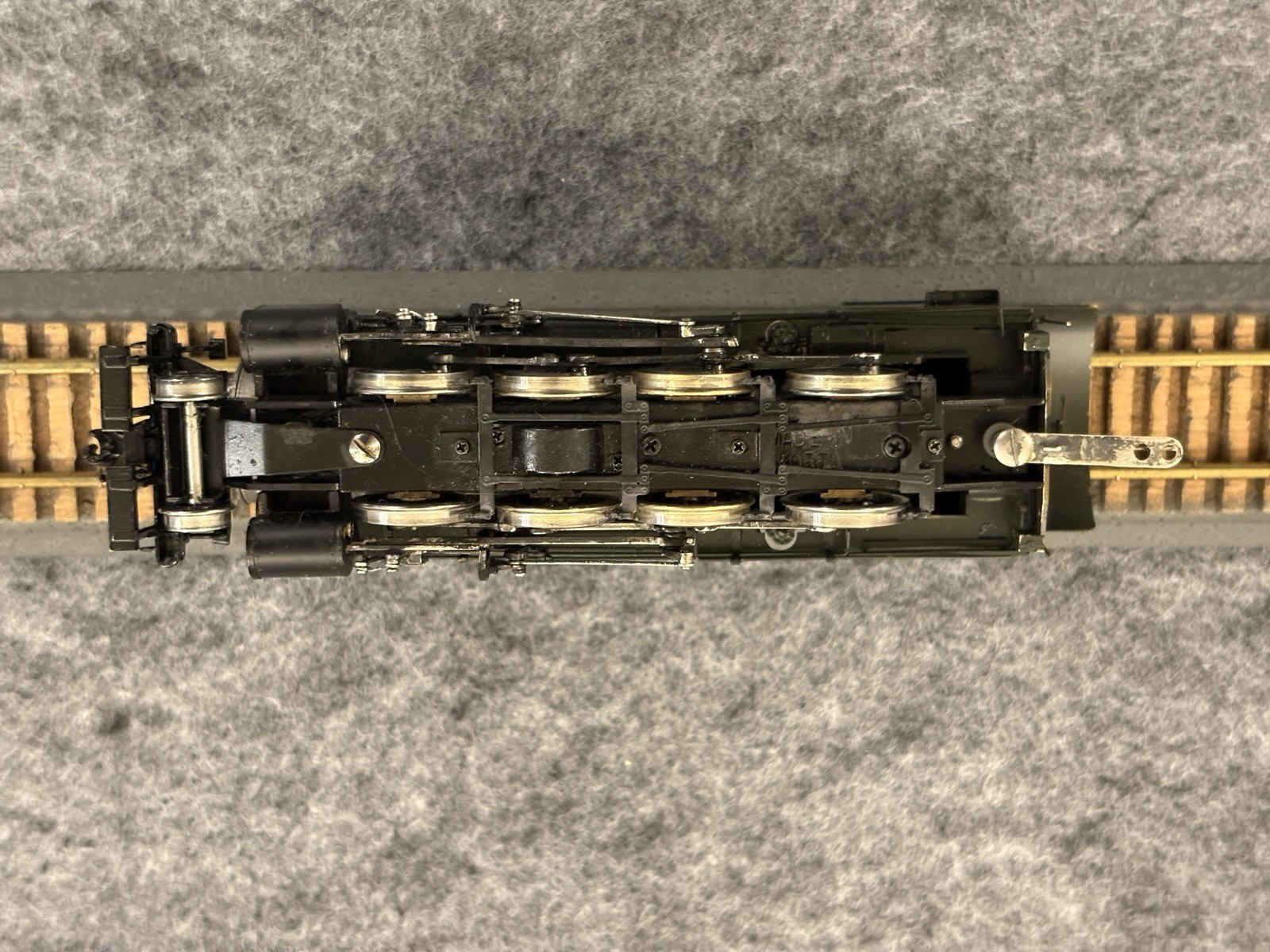 Sunset Models Prestige Series Brass PRR 2-8-0 H-6sa Loco 9828 Full Paint
