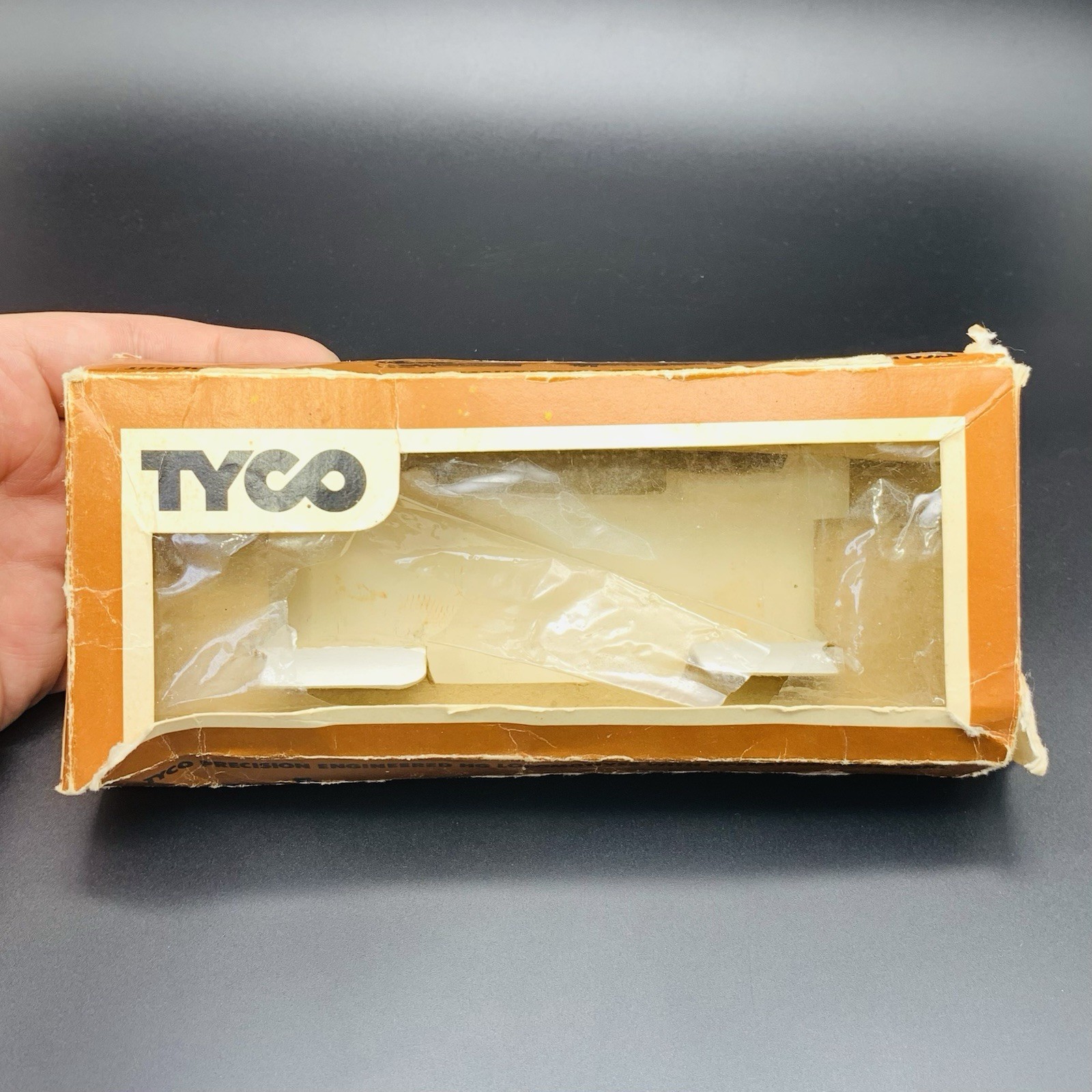 Tyco Illinois Central Gulf 8-Wheel Train Caboose ICG No. 327Z HO Scale with Box