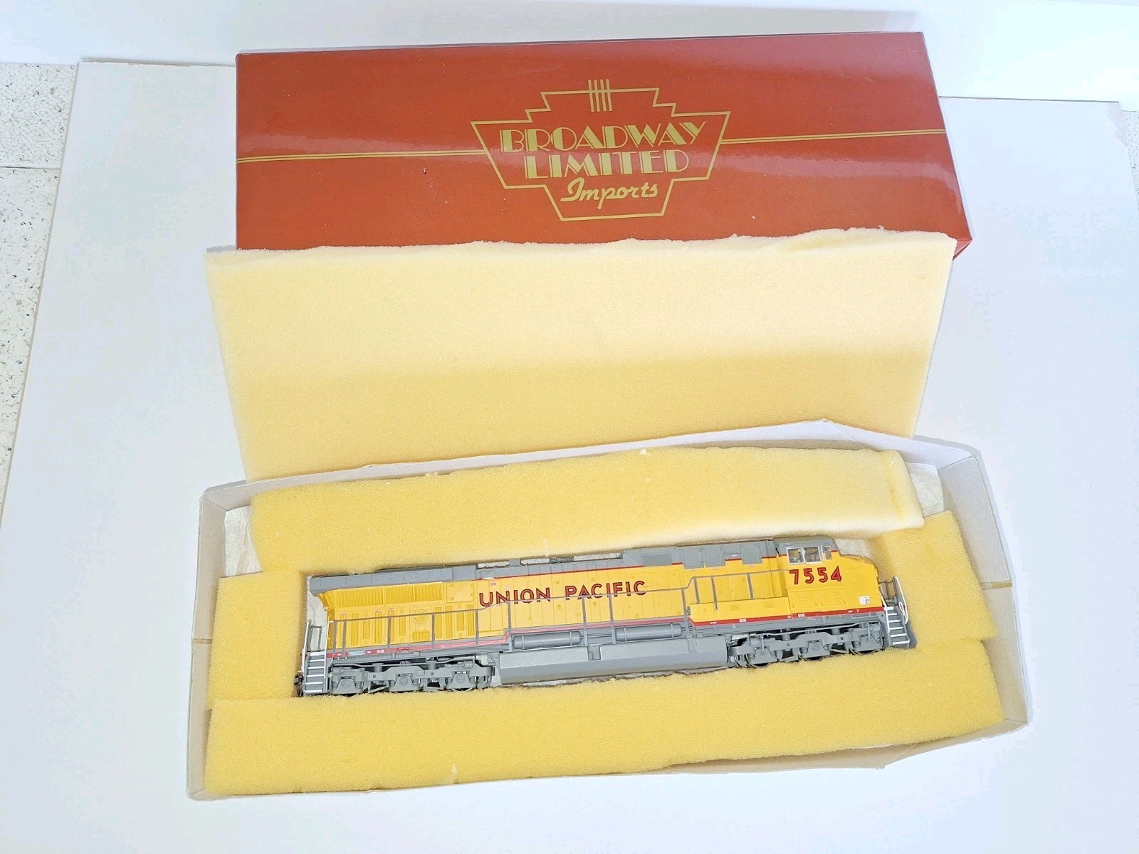 Broadway Ltd DCC & Sound, Union Pac.GEAC6000CW 7554. Excell cond.HO scale.Boxed