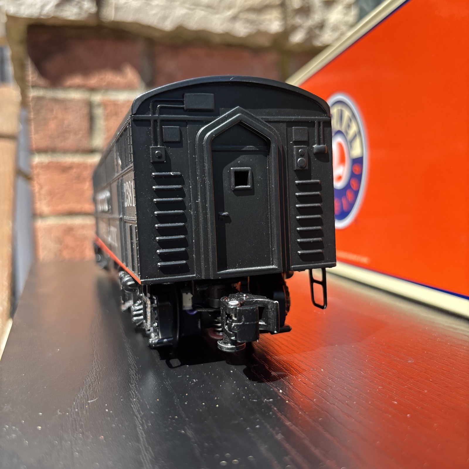 Southern Pacific Black Widow FT. Diesel Engine Railsounds 6 38253 Collectible