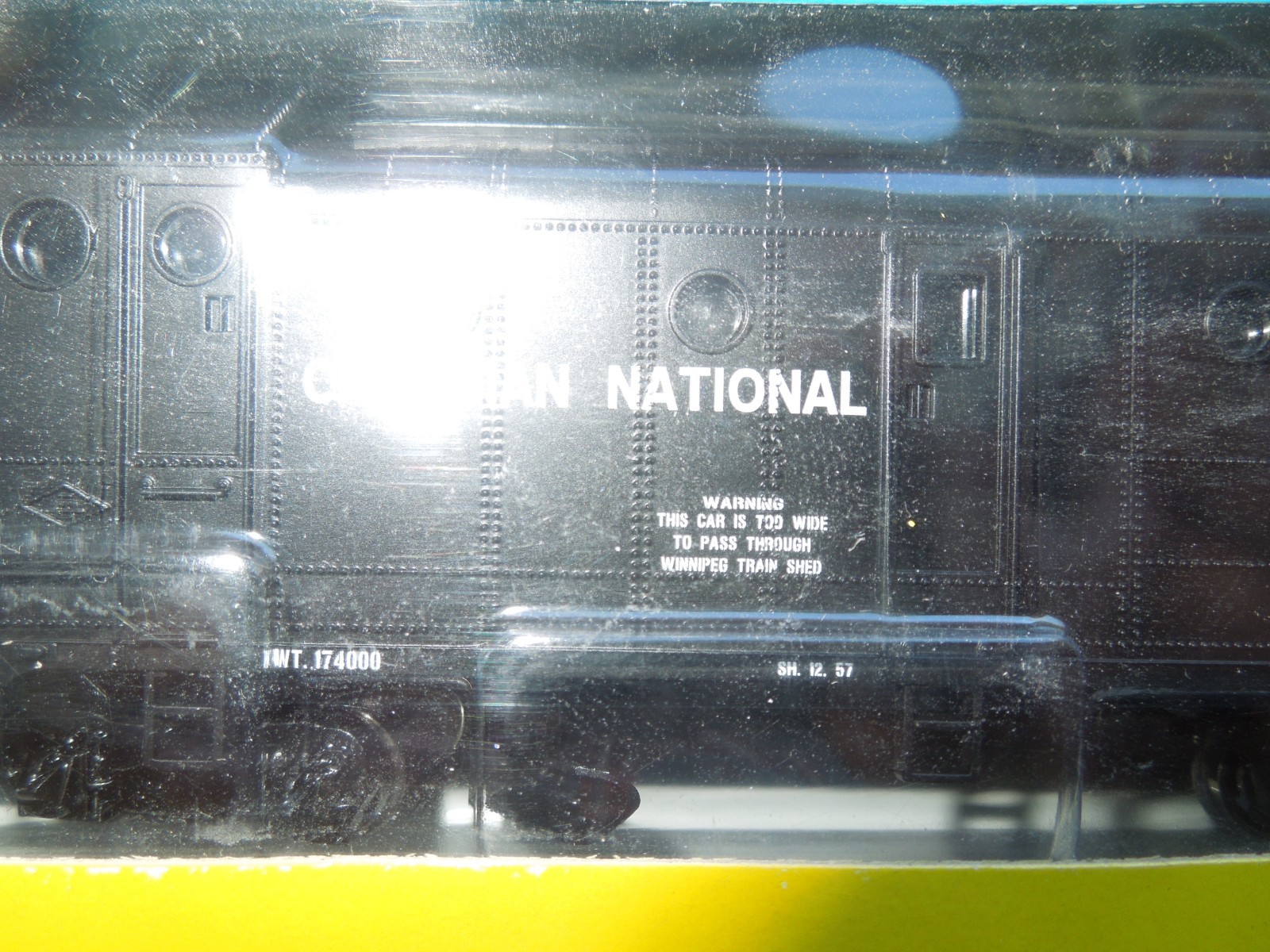 HO SCALE ATHEARN CANADIAN NATIONAL ROTARY SNOWPLOW AND TENDER #93087 NEW IN BOX