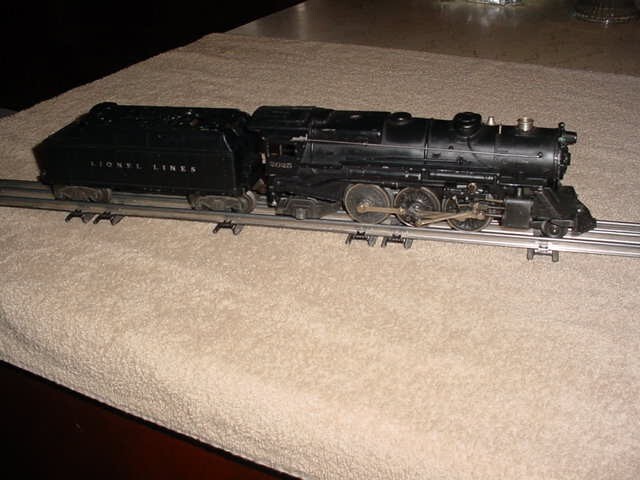 Lionel 2-6-2 DIE-CAST Steam Engine # 2025 W/#6466W LIONEL LINES Tender 0-027