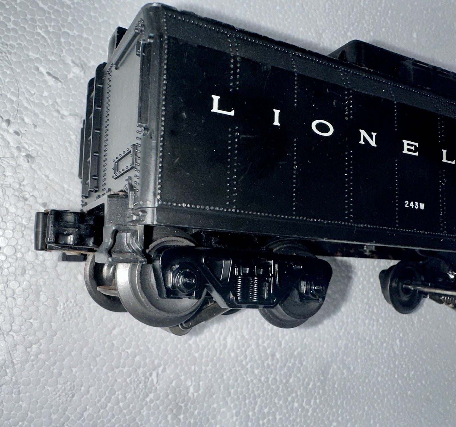 Vintage Lionel Trains 243W Whistle Tender Internals Restored Works Great Nice!