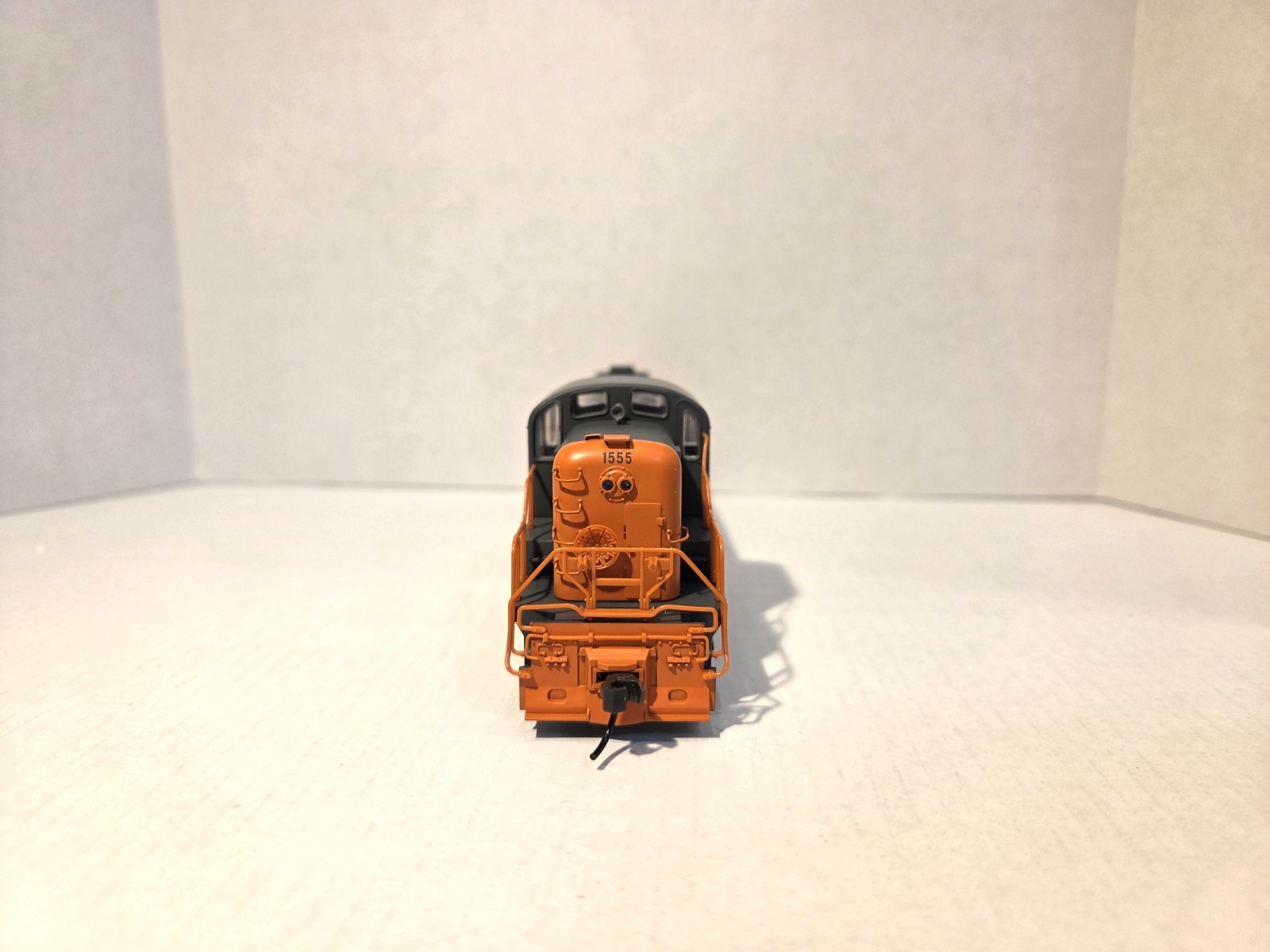 Atlas Classic HO Scale RS-3 Long Island #1555 Item 8350 w/ Box
