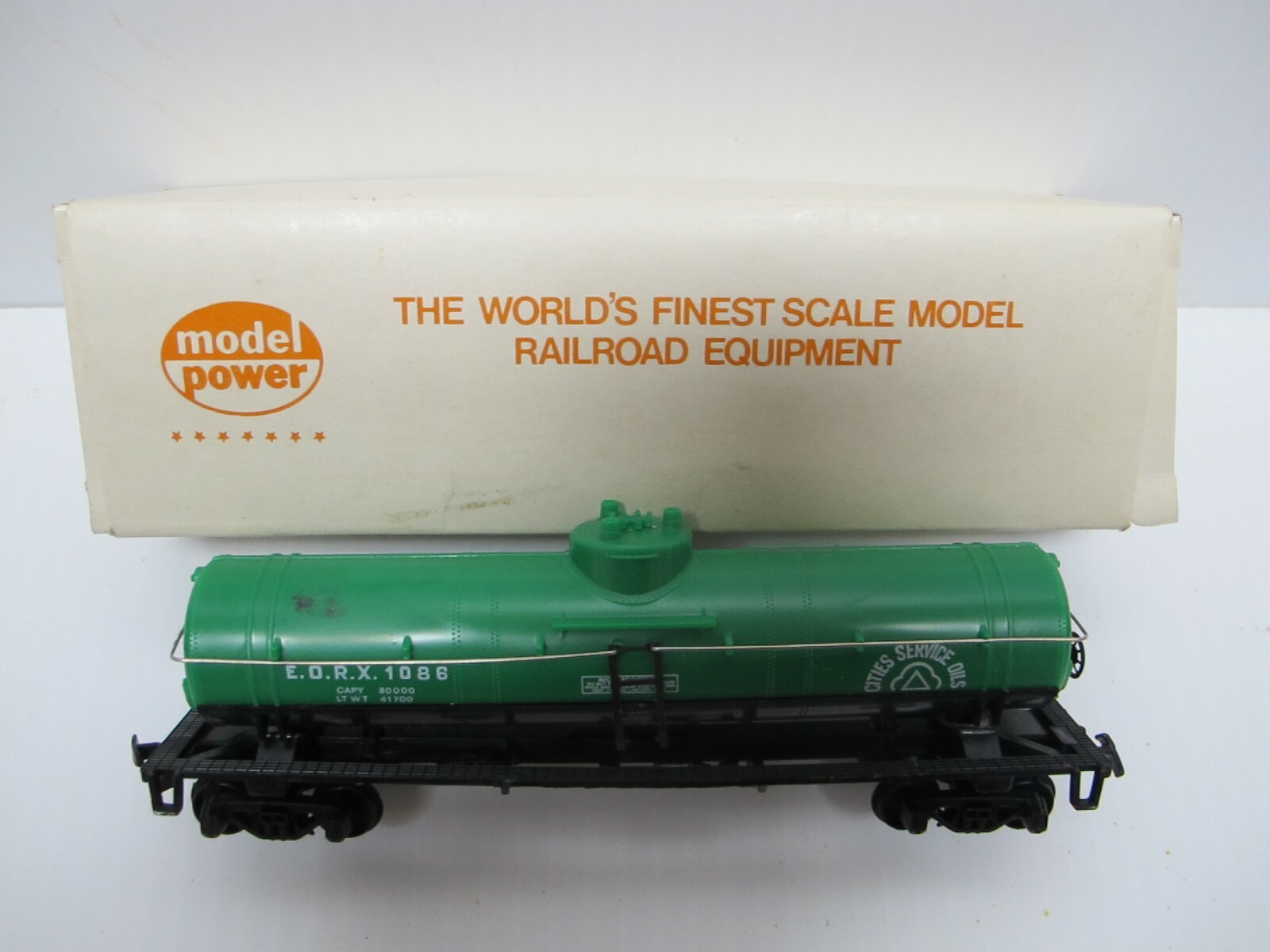 Vintage Model Power~Santa Fe Tank Car Cities Service Train Car~8032~HO Scale~NIB
