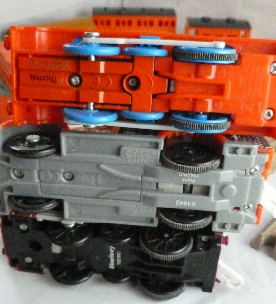 Lot of 8 Thomas The Train Motorized Engine Tank Tanker Gullane Track Cart Mattel