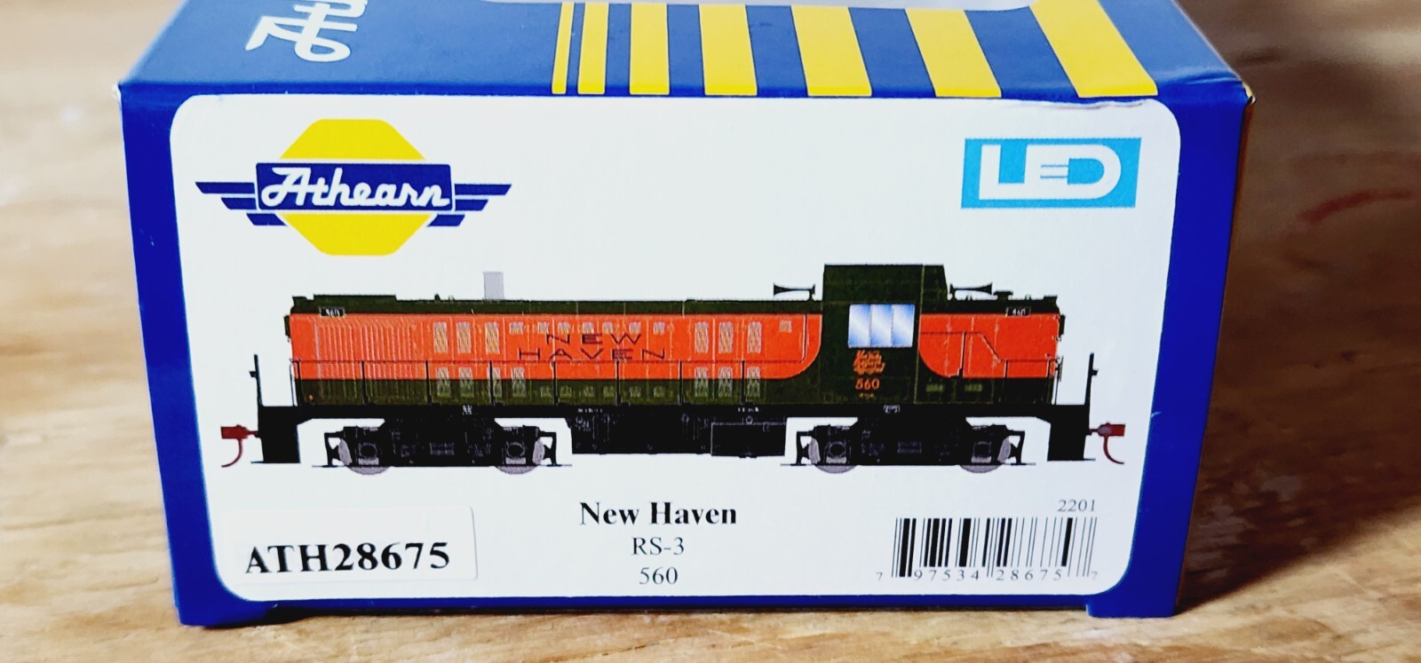 New Haven Railroad ALCO RS-3 Diesel 560 DCC Ready LED Athearn 28675