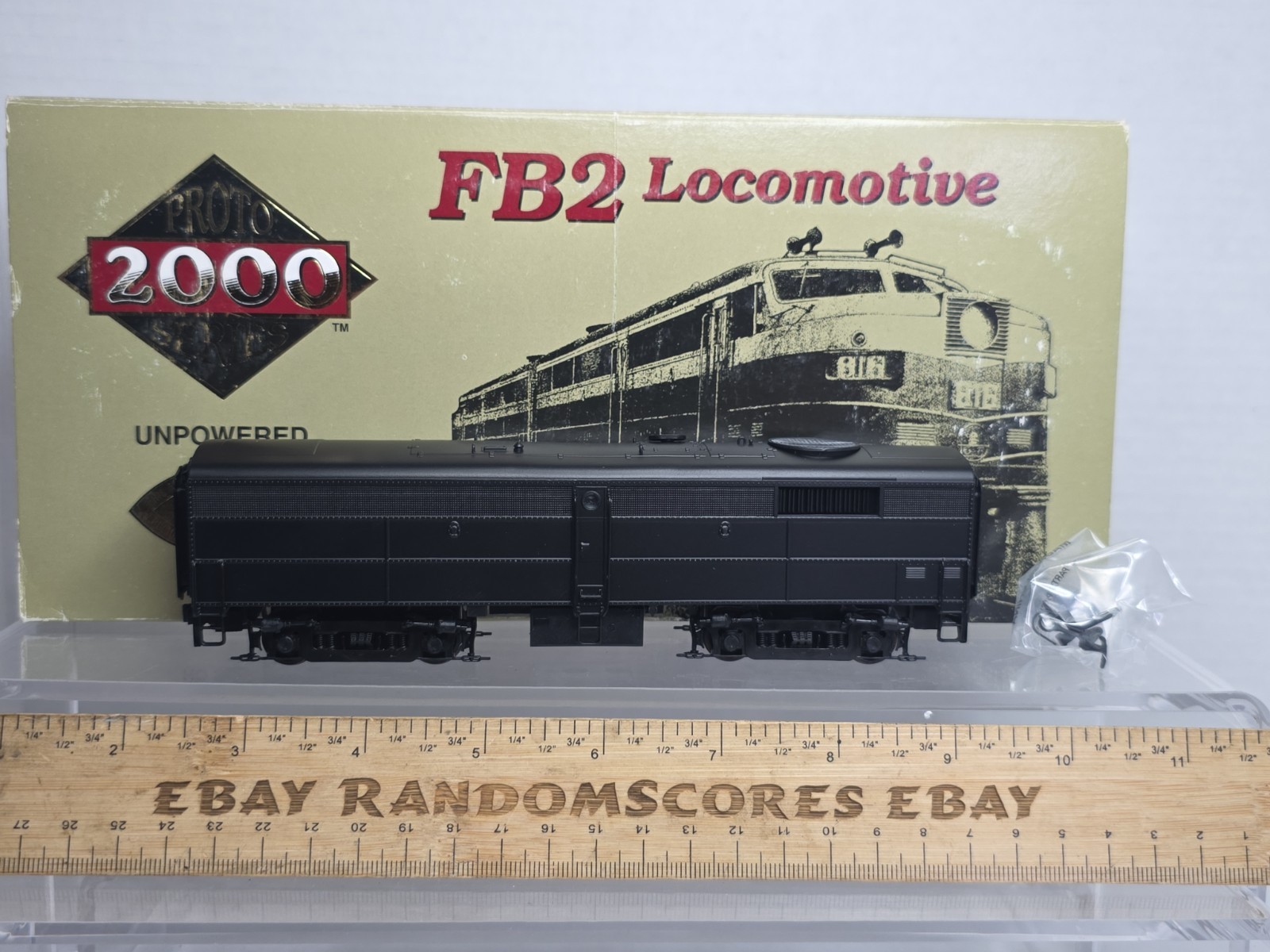 Proto 2000 HO Scale 8393 Undecorated Dummy FB-2 B Unit Diesel Locomotive NOS