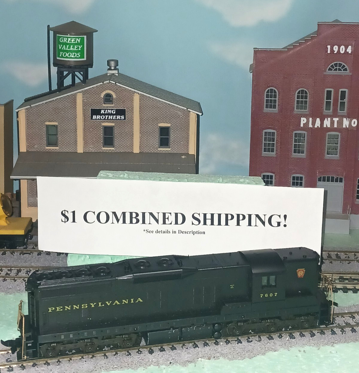 HO SCALE SD-9 DIESEL LOCOMOTIVE PENNSYLVANIA; ATHEARN Ki0709-1