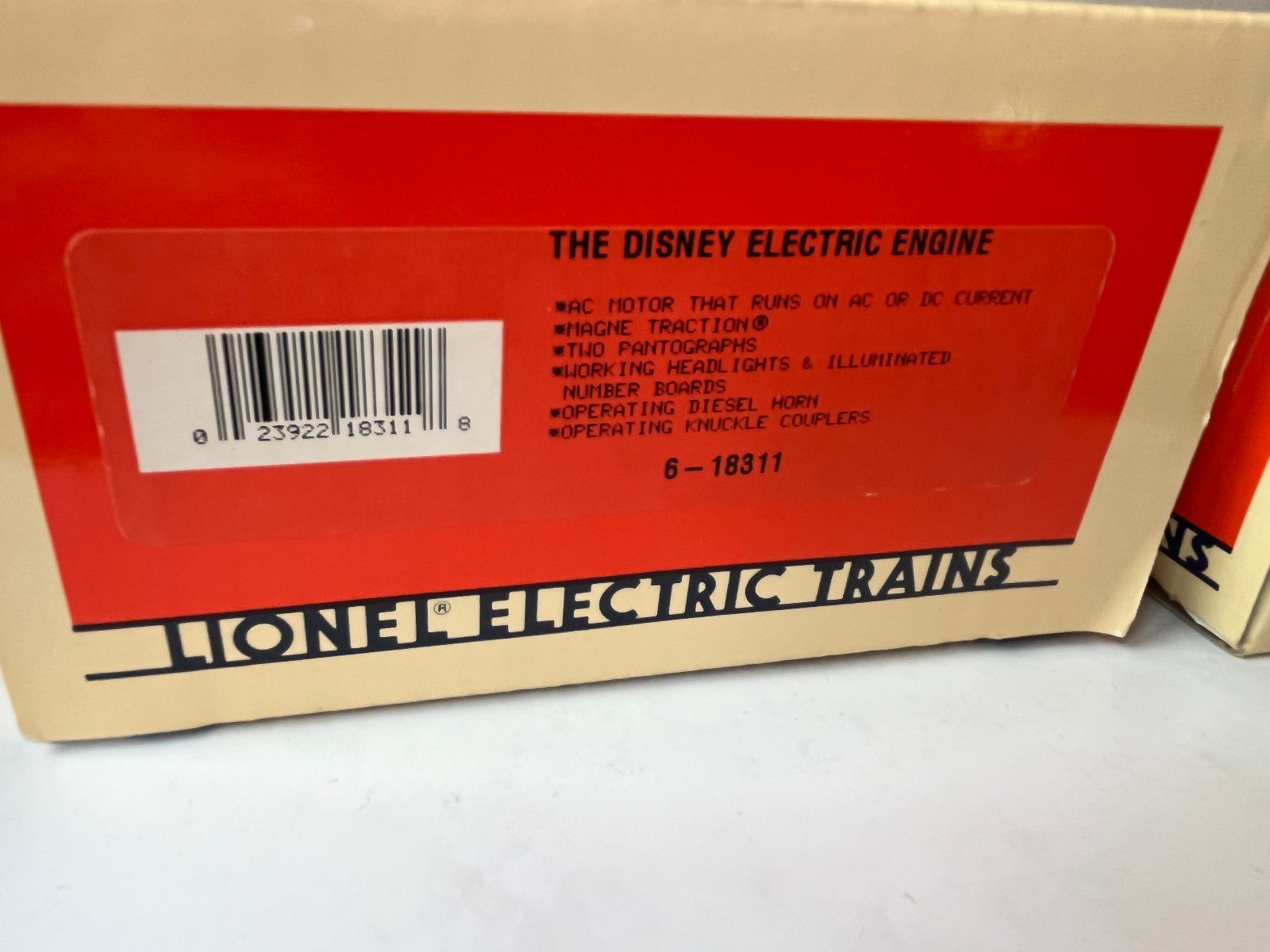 Lionel Disney 1992-1995 Mickey Mouse Express 11-Piece Train Set – New Never Run