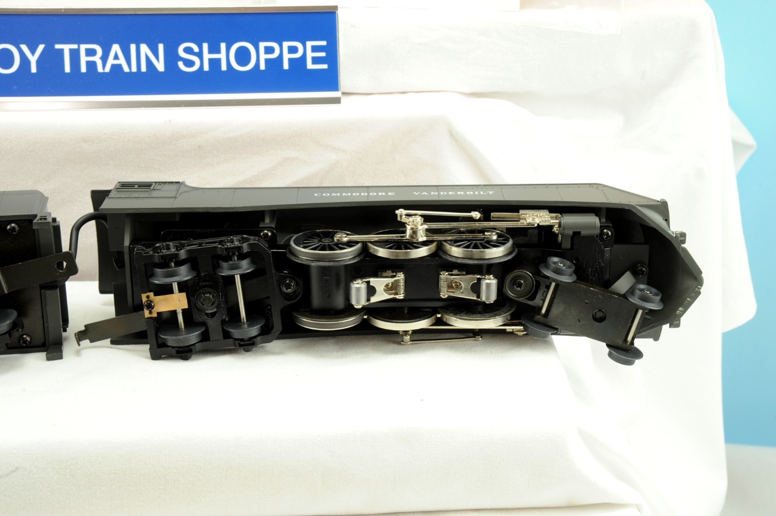 MTH RAIL KING 1133 NEW YORK CENTRAL 4-6-4 COMMODORE HUDSON STEAM LOCO. TESTED.