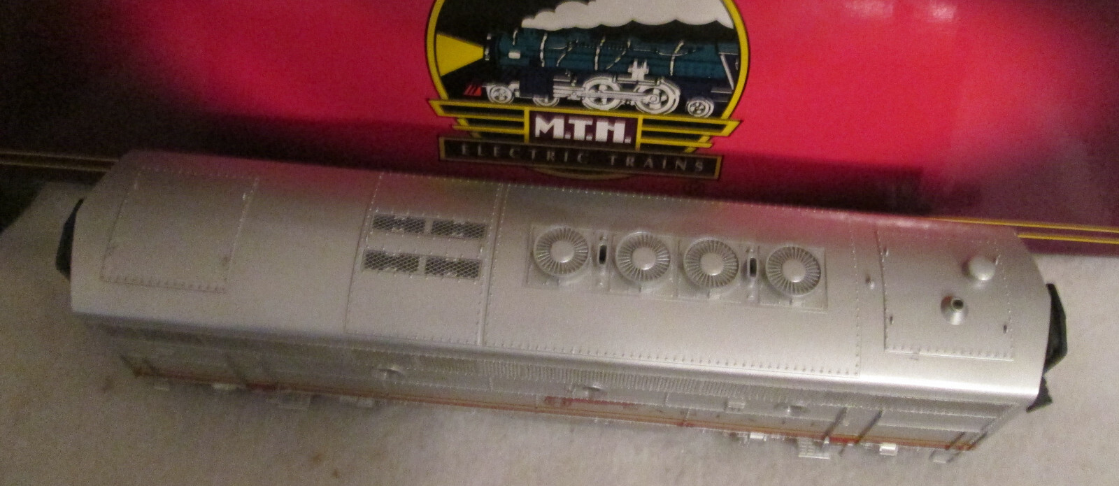 MTH MT-2151 B, SANTA FE F-3 B-UNIT DIESEL, NIB