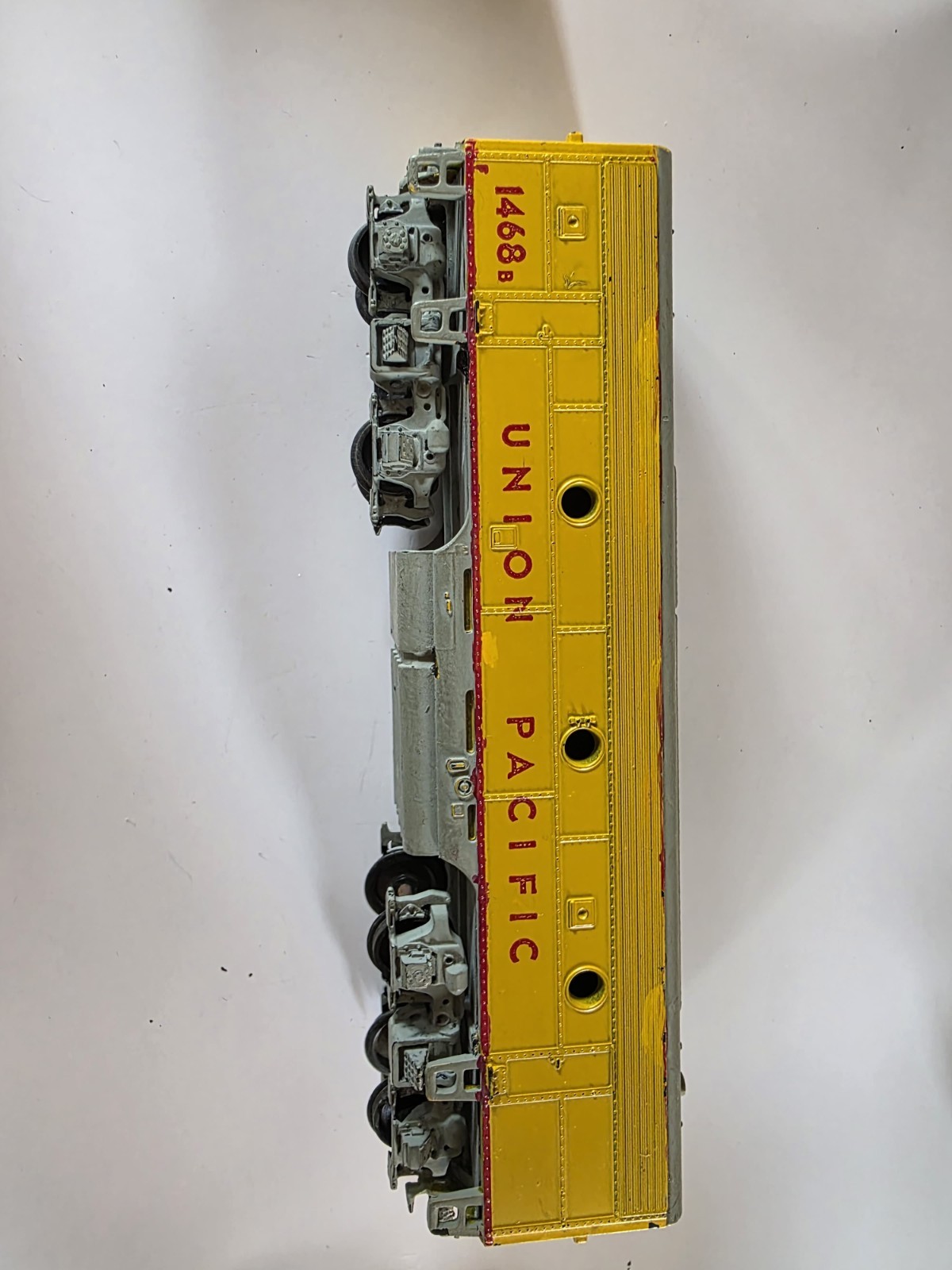 Union Pacific O Gauge Diesel Locomotive Body Shell 1468/1468B Yellow Gray Red