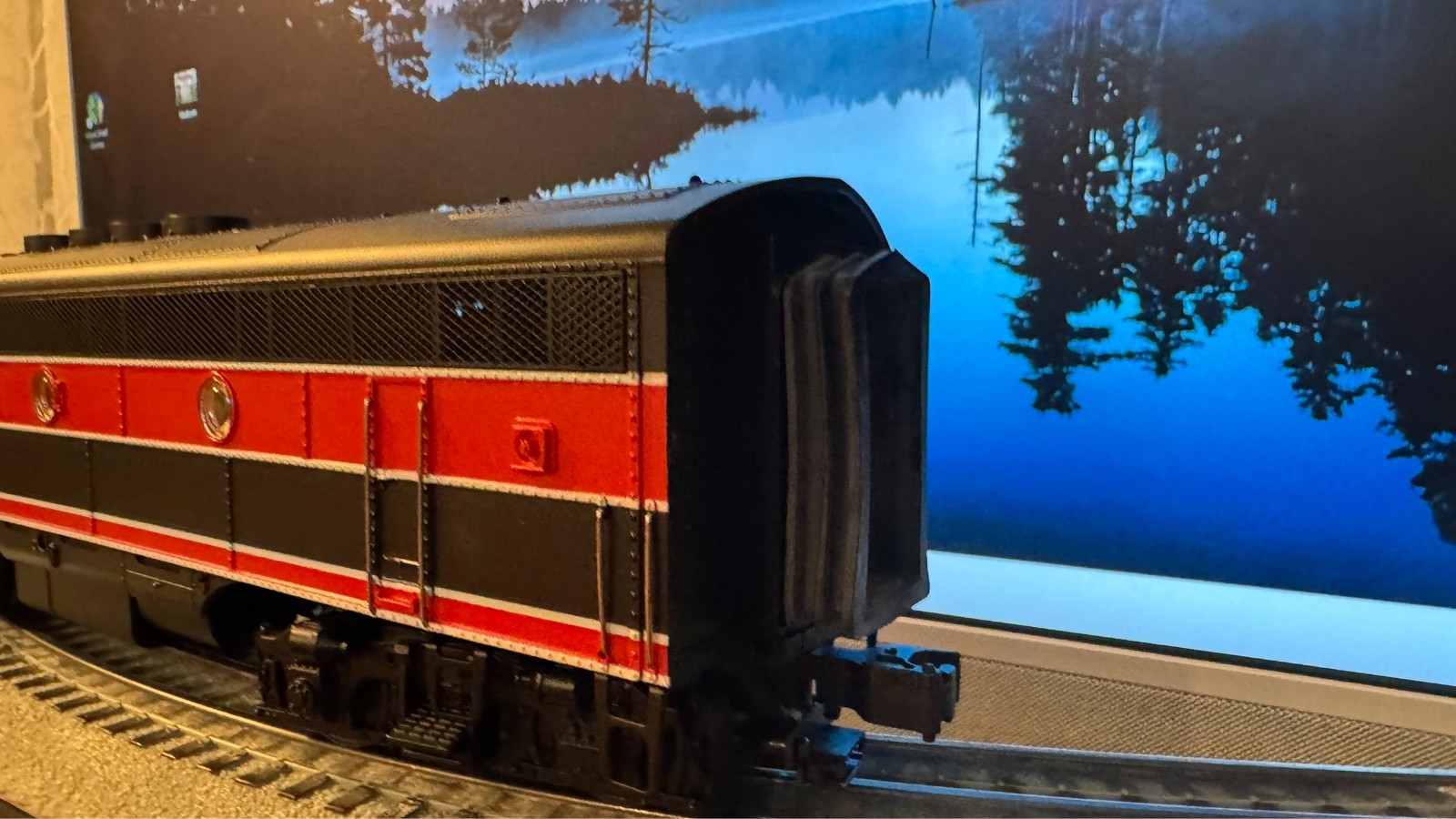 MTH 20-2127-4 O Gauge Rock Island EMD F-3 Diesel powered B-Unit New in Box