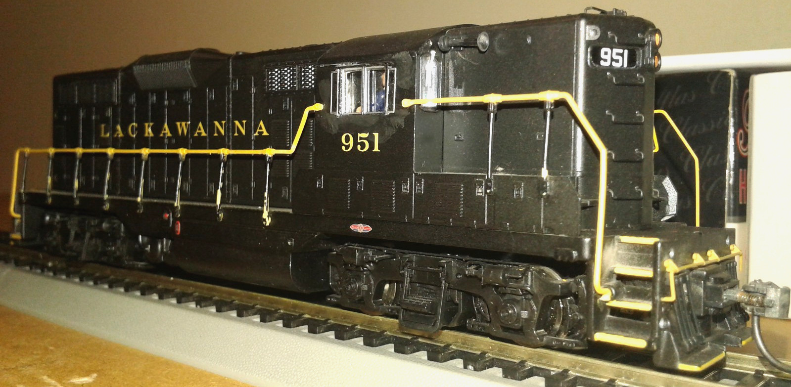 HO SCALE ATLAS CLASSIC EMD GP7 LACKWANNA DL&W #951 8432 DCC & SOUND