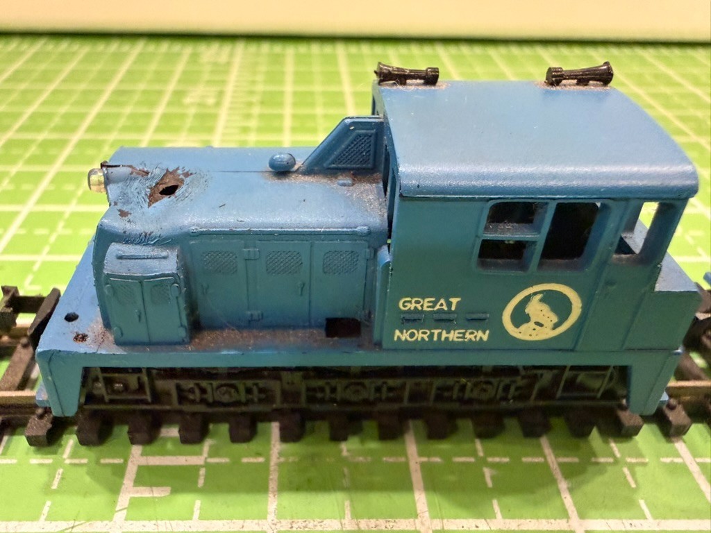Atlas LOT OF 2 #2162 N-Scale WDT Diesel Loco Switcher Great Northern (Blue) READ