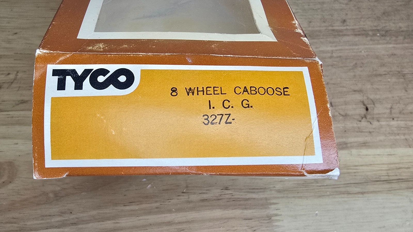 Tyco Illinois Central Gulf 8-Wheel Train Caboose ICG No. 327Z HO Scale with Box