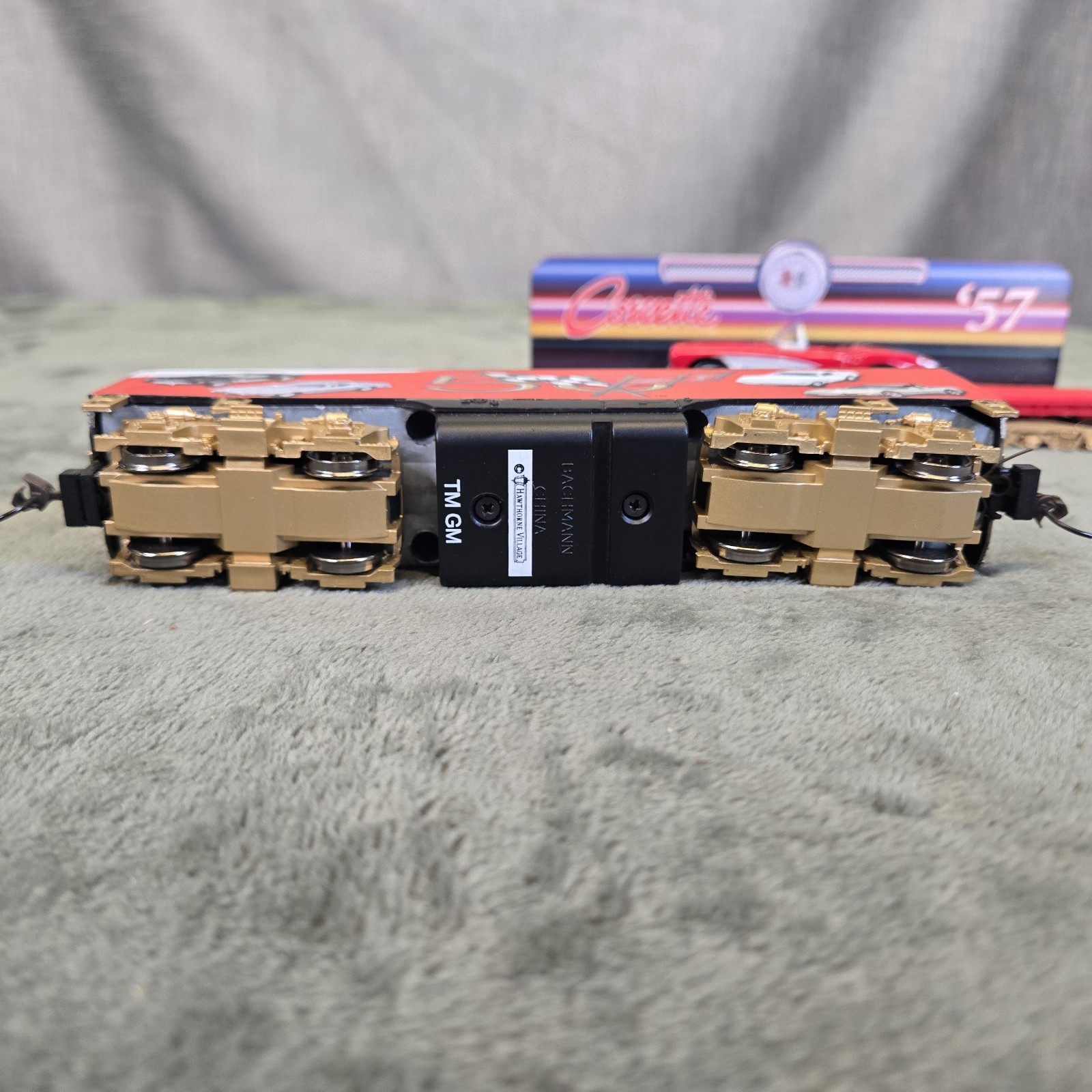 Hawthorne Bachman RARE HO Corvette 50th Anniversary Train Engine #1 & 2 + 2 Cars