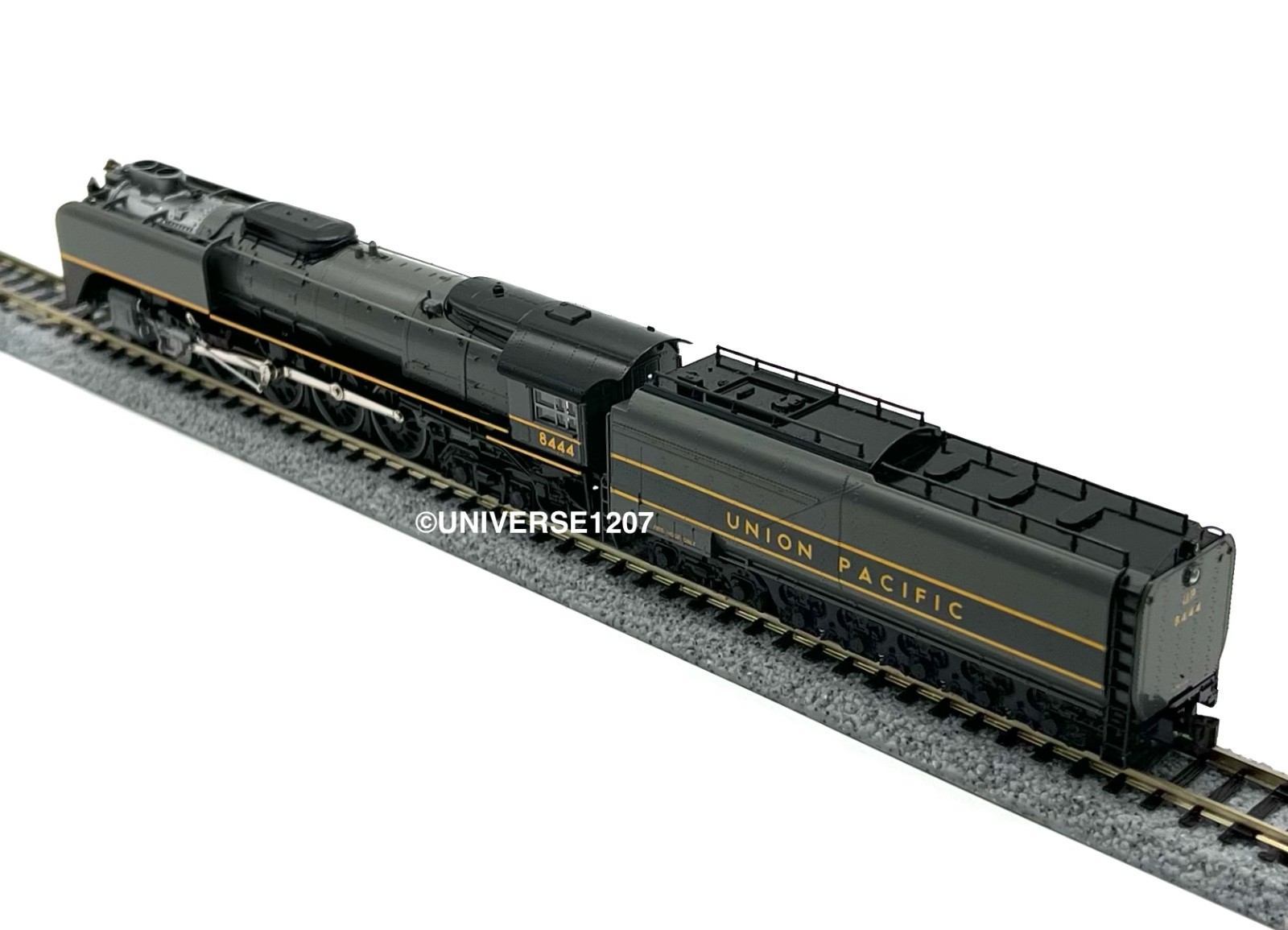 N Kato 126-0403-LS 4-8-4 FEF-3 Steam Locomotive UP #8444 Greyhound Sound DCC NIB