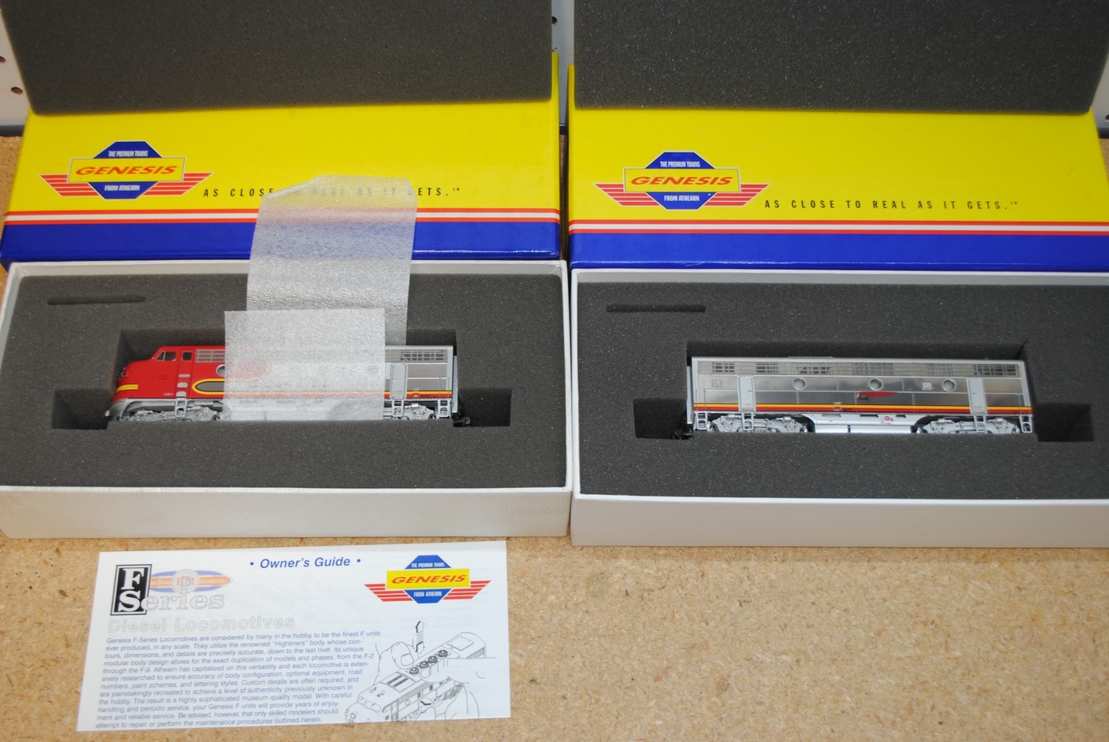 Athearn Genesis G1500B Santa Fe F-7A/F-7B Phase 1 Diesel Locomotive Set HO