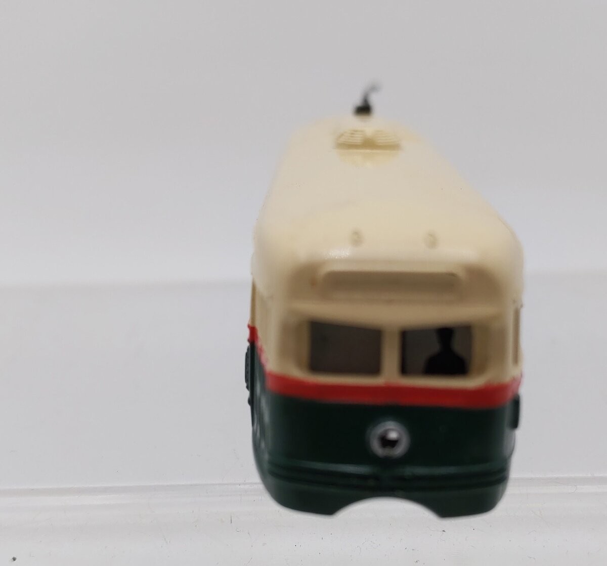 Bachmann 62995 N Scale PCC Streamline Trolley