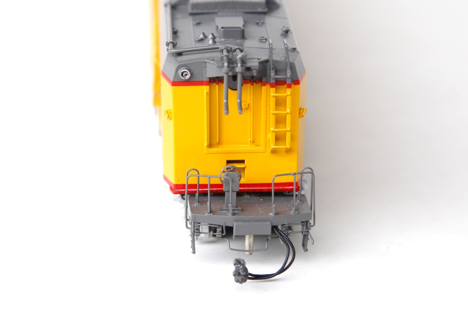 Overland Union Pacific UP Veranda Gas Turbine w/ Fuel Tender OMI 6711.1 HO Brass