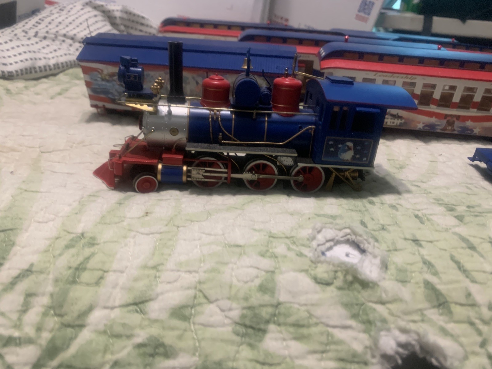 In 30 Guage 1:48 10 piece as shown in pics