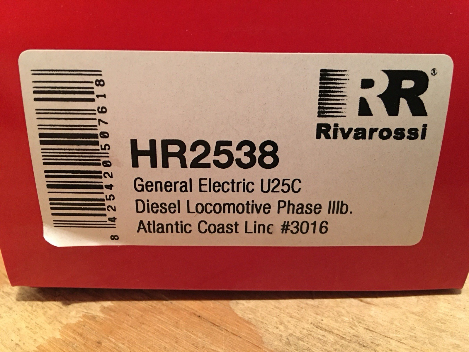 HO Rivarossi HR2538 Atlantic Coast Line GE U25C Diesel Locomotive ACL #3016