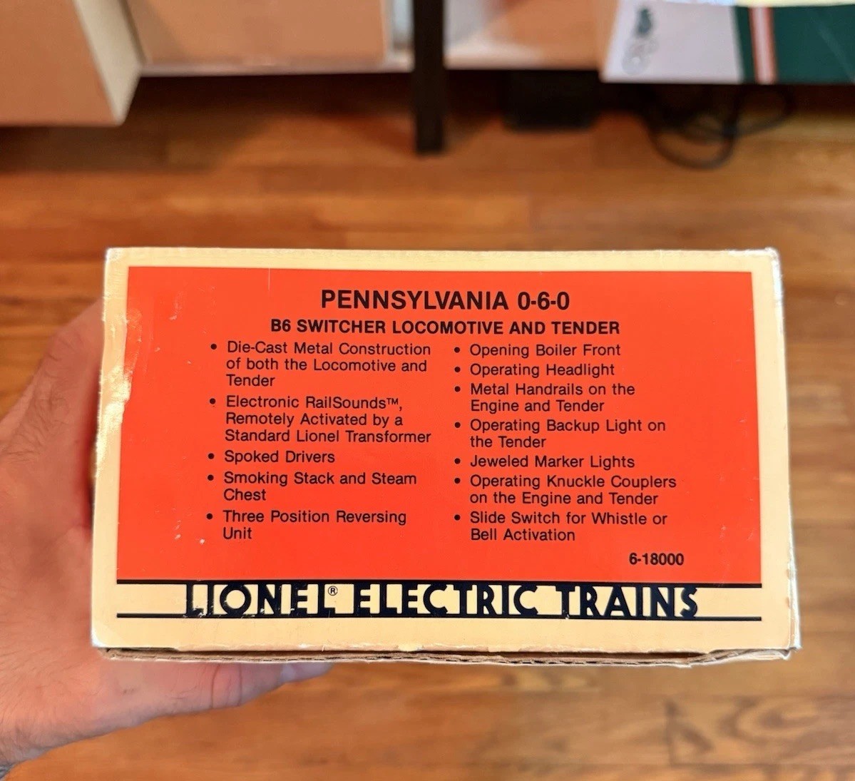 Lionel 6-18000 O Gauge Pennsylvania 0-6-0 B6 Switcher Locomotive & Tender #8977