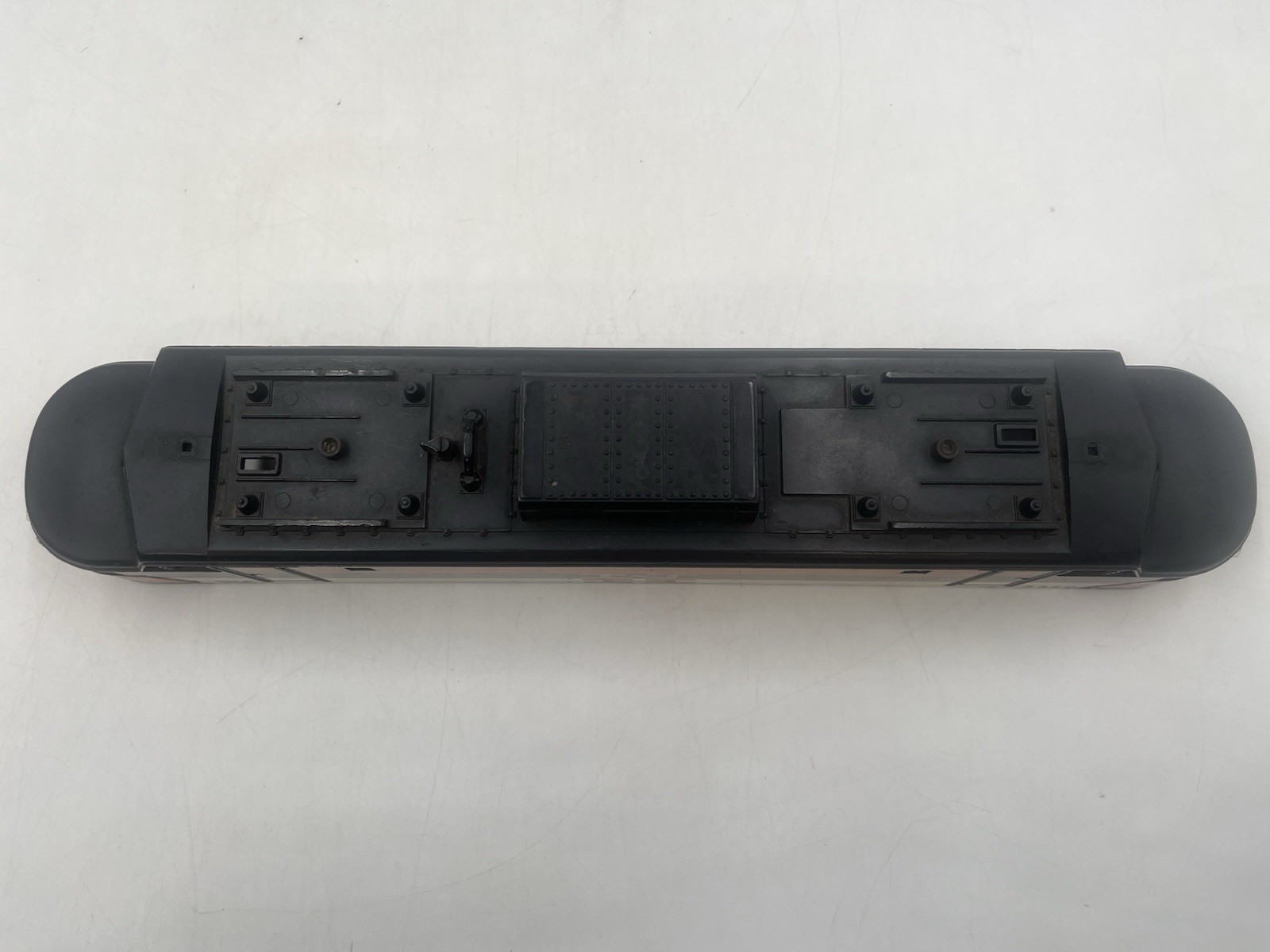 Lionel Postwar #2350 New Haven EP-5 Electric Locomotive Shell.