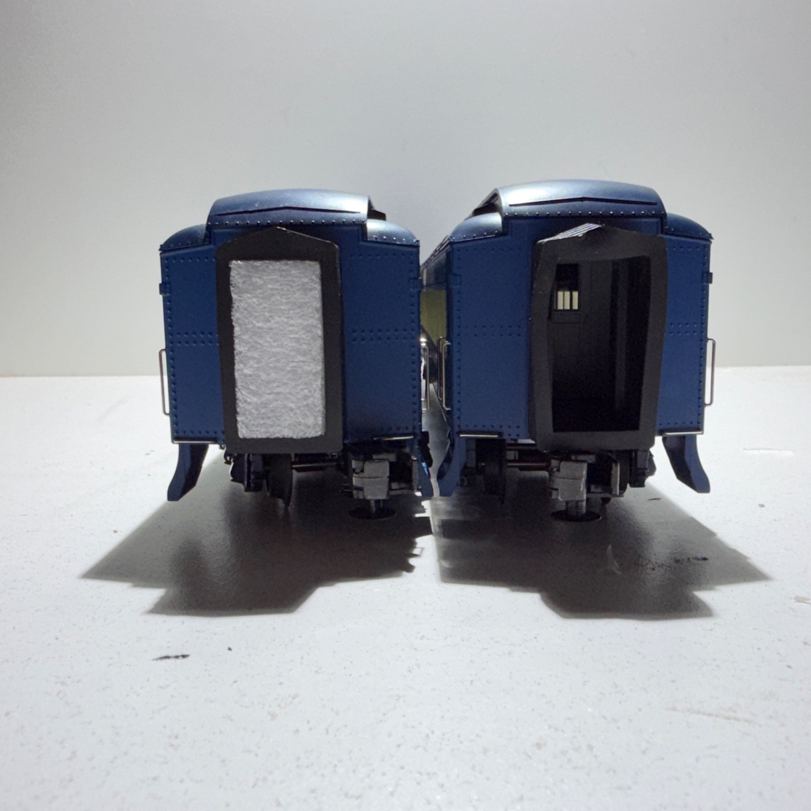 MTH Railking O Gauge NJC Blue Comet 4-6-2 PS2 & 4 60′ Madison Passenger Cars