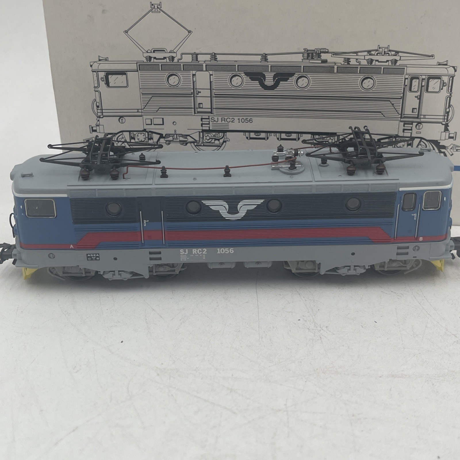 Märklin H0 3341 Electric Locomotive RC 2 1056 der SJ Analog W/ Box – USA SELLER