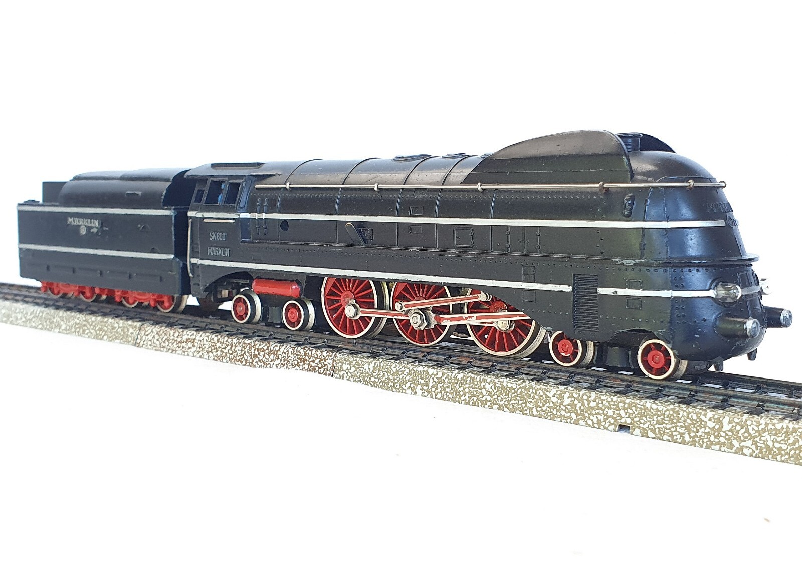 Marklin AC HO SK-800 German BR-06 STREAMLINED STEAM LOCOMOTIVE Type 2 NMIRB 1955