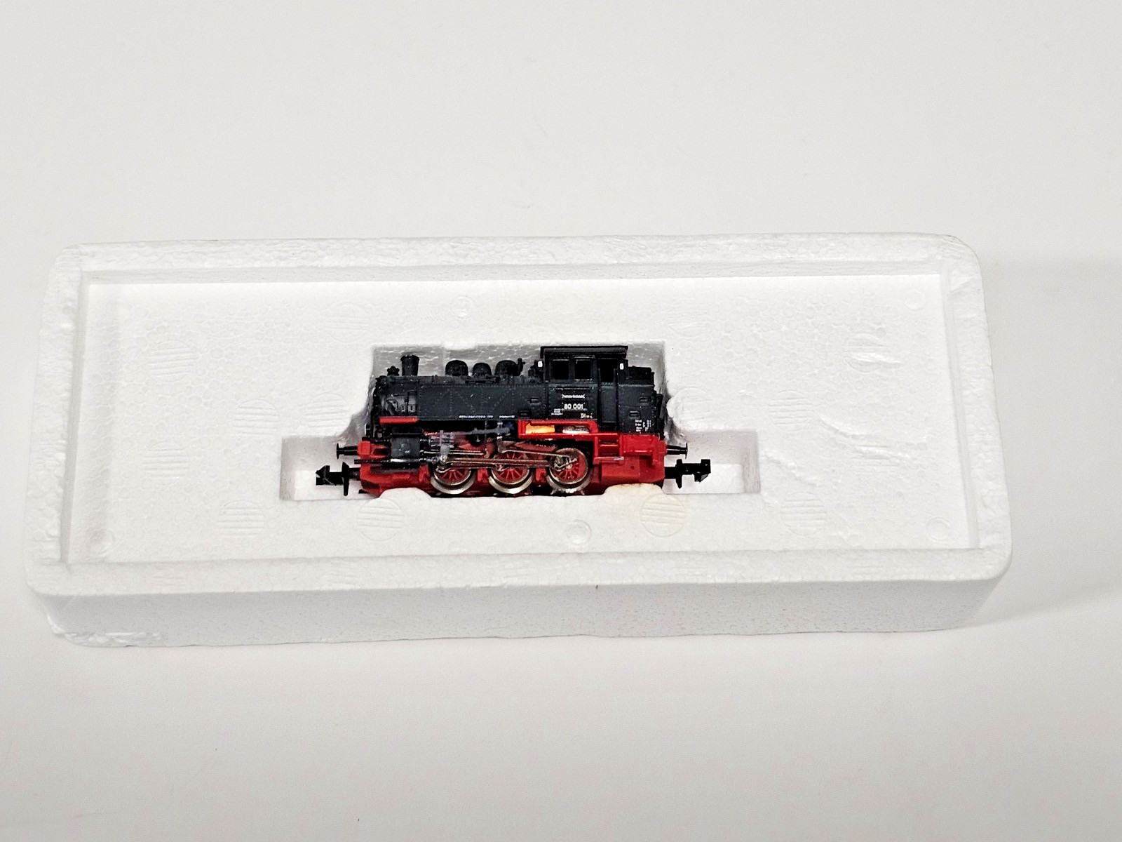 N SCALE ROCO PROFESSIONAL 80 001 MODEL GERMAN RAILWAY STEAM LOCOMOTIVE AUSTRIA