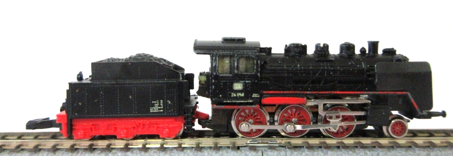 Marklin Mini-Club 8803 German Z Scale Locomotive DB 24 058 with Tender