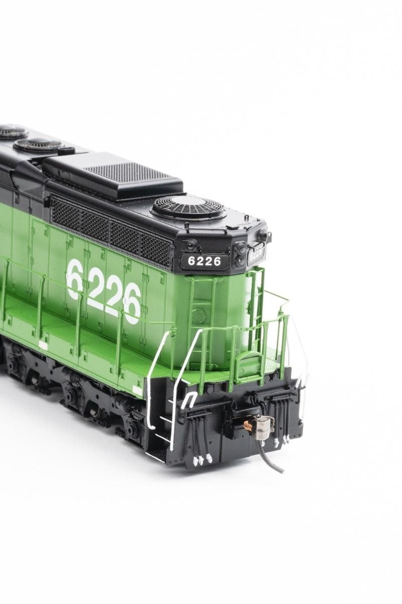 Rapido ~ HO Scale ~ Burlington Northern ~ SD9 #6229 ~ DCC & Sound ~ 050627