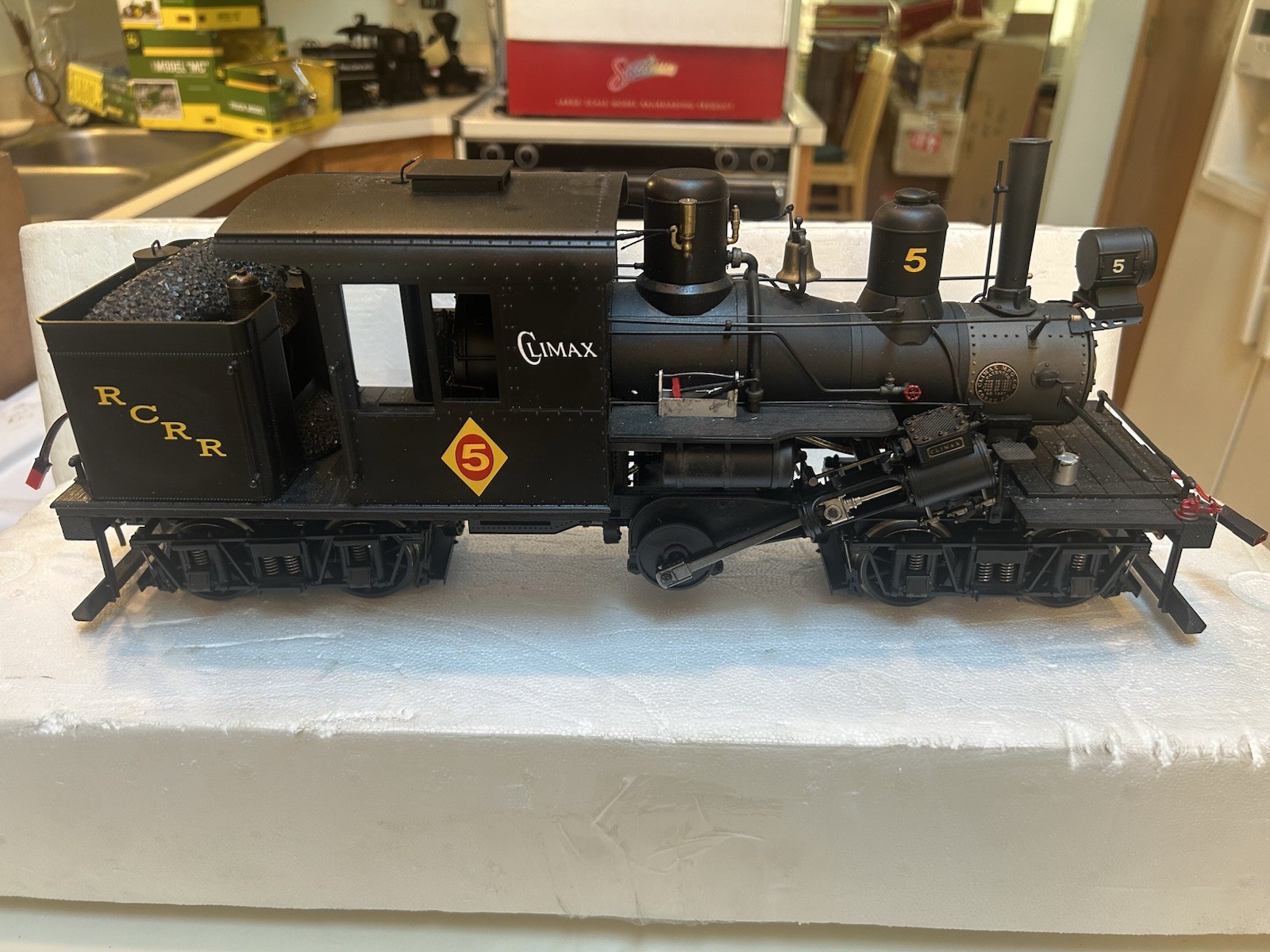 SPECTRUM Custom RCRR Climax 2 Truck Steam Loco, G Scale, Battery Operated, C7/EX
