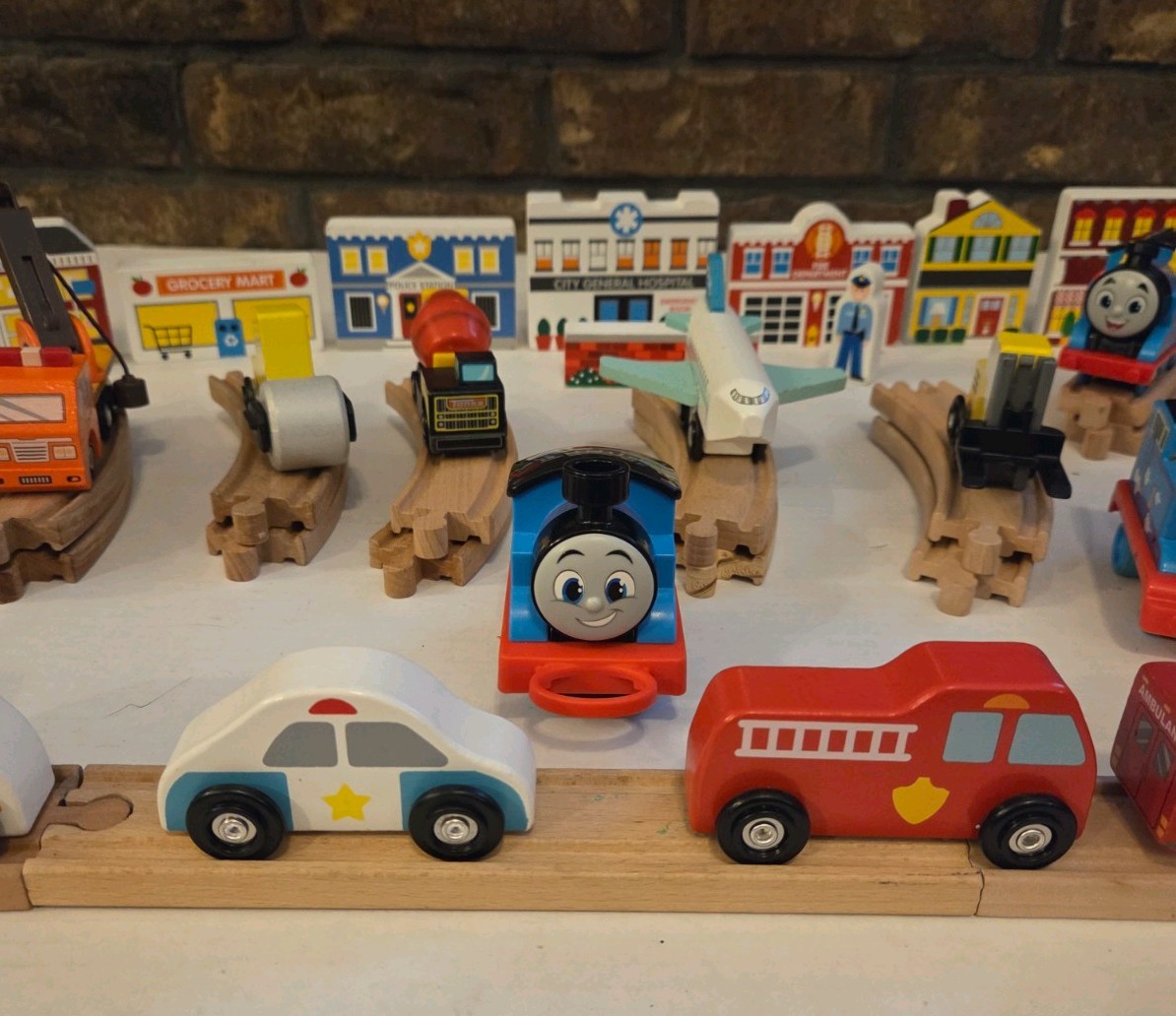 Thomas & Friends, Brio, Melissa & Doug 54 piece Lot Wooden & Motorized Trains