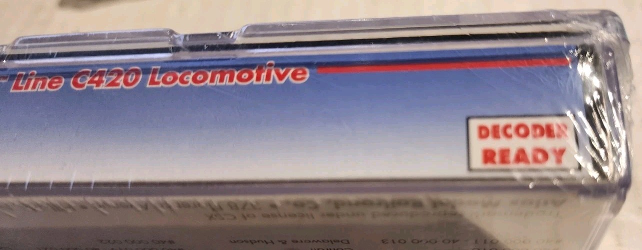 Atlas N Scale C420 Locomotive Seaboard Air Line #118 DCC Ready