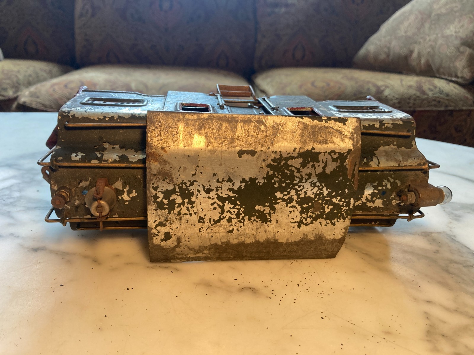 1917 to 1922 Prewar Lionel 33 Train Engine with 35 Pullman 36 Observation Cars 2
