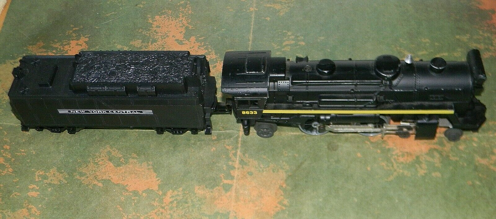Lionel Tender-Locomotive 4-4-2 ~ NEW YORK CENTRAL ~ Rd# 8633 O 27