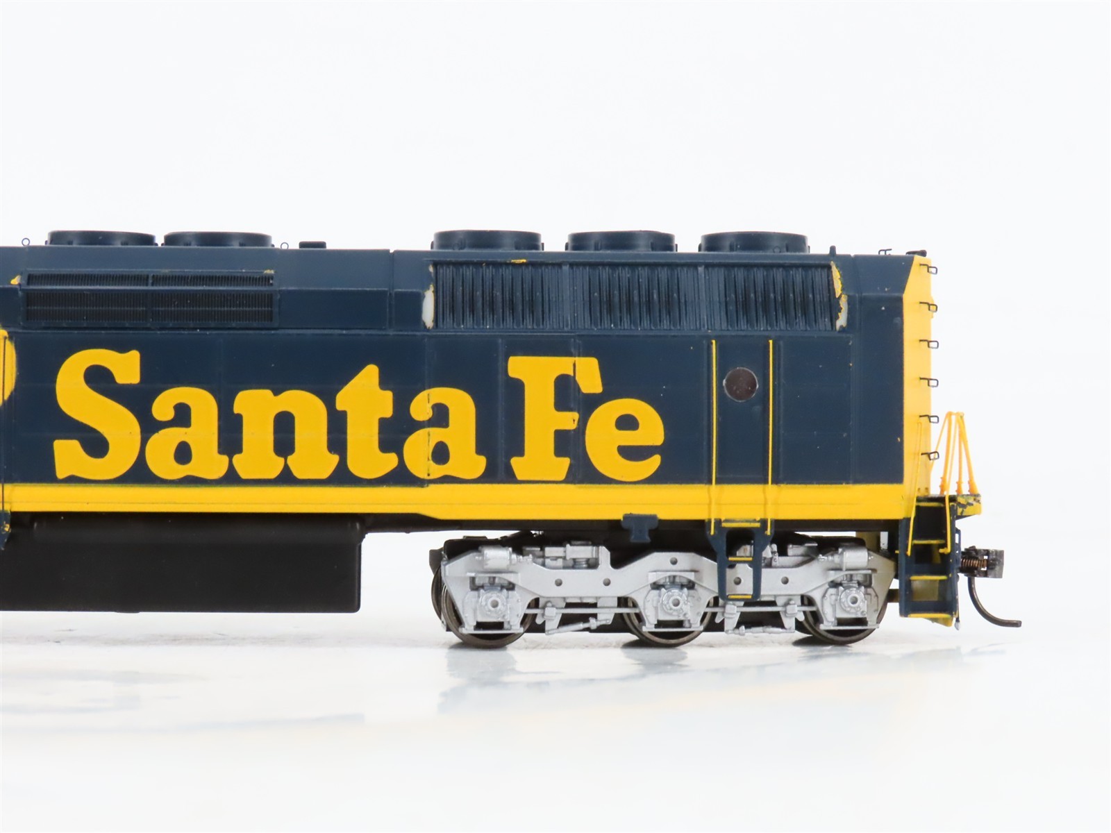 HO Scale Athearn Genesis G67568 ATSF Santa Fe F45 Diesel Loco #5962 wDCC & Sound